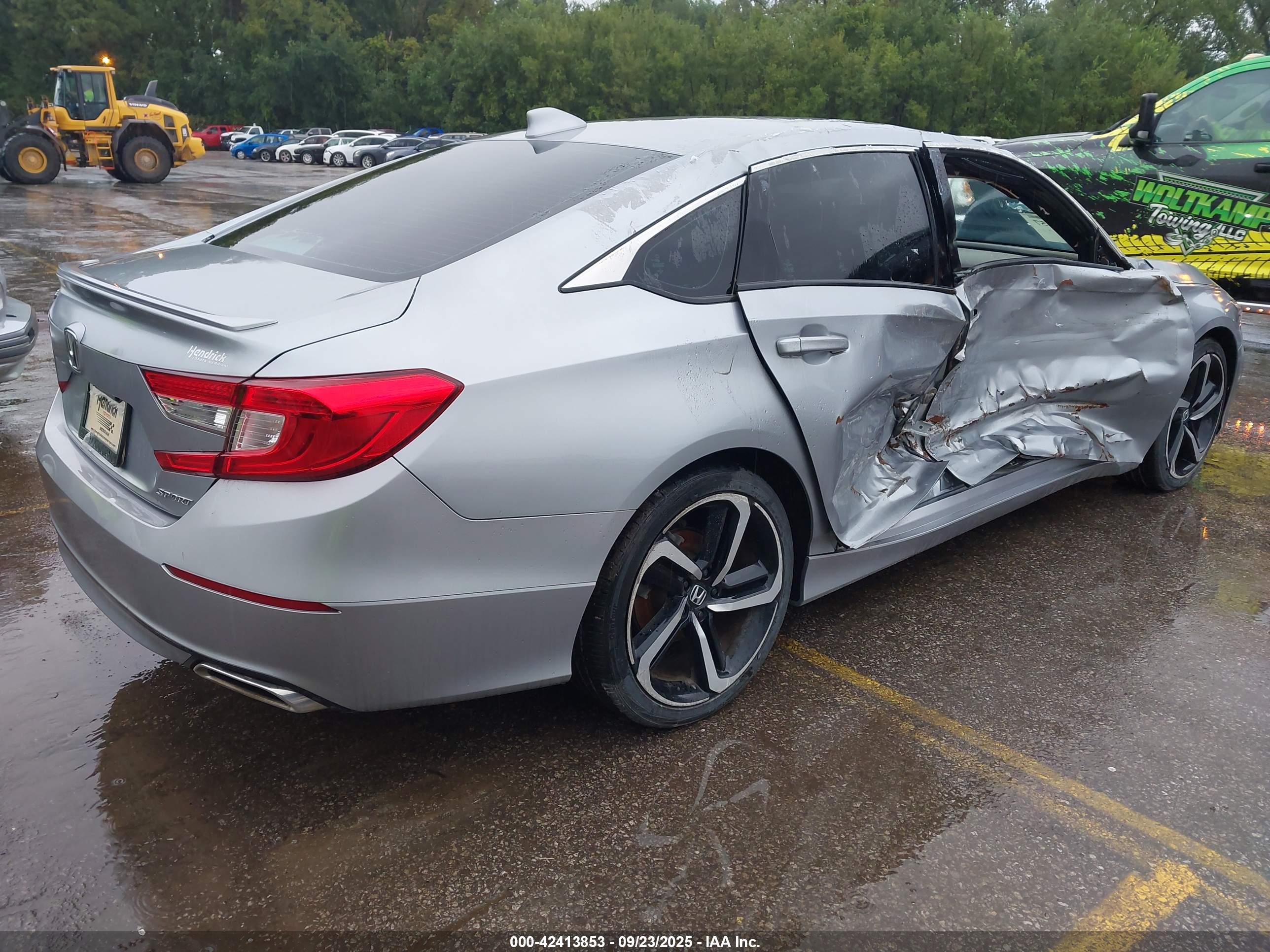 HONDA ACCORD image 4