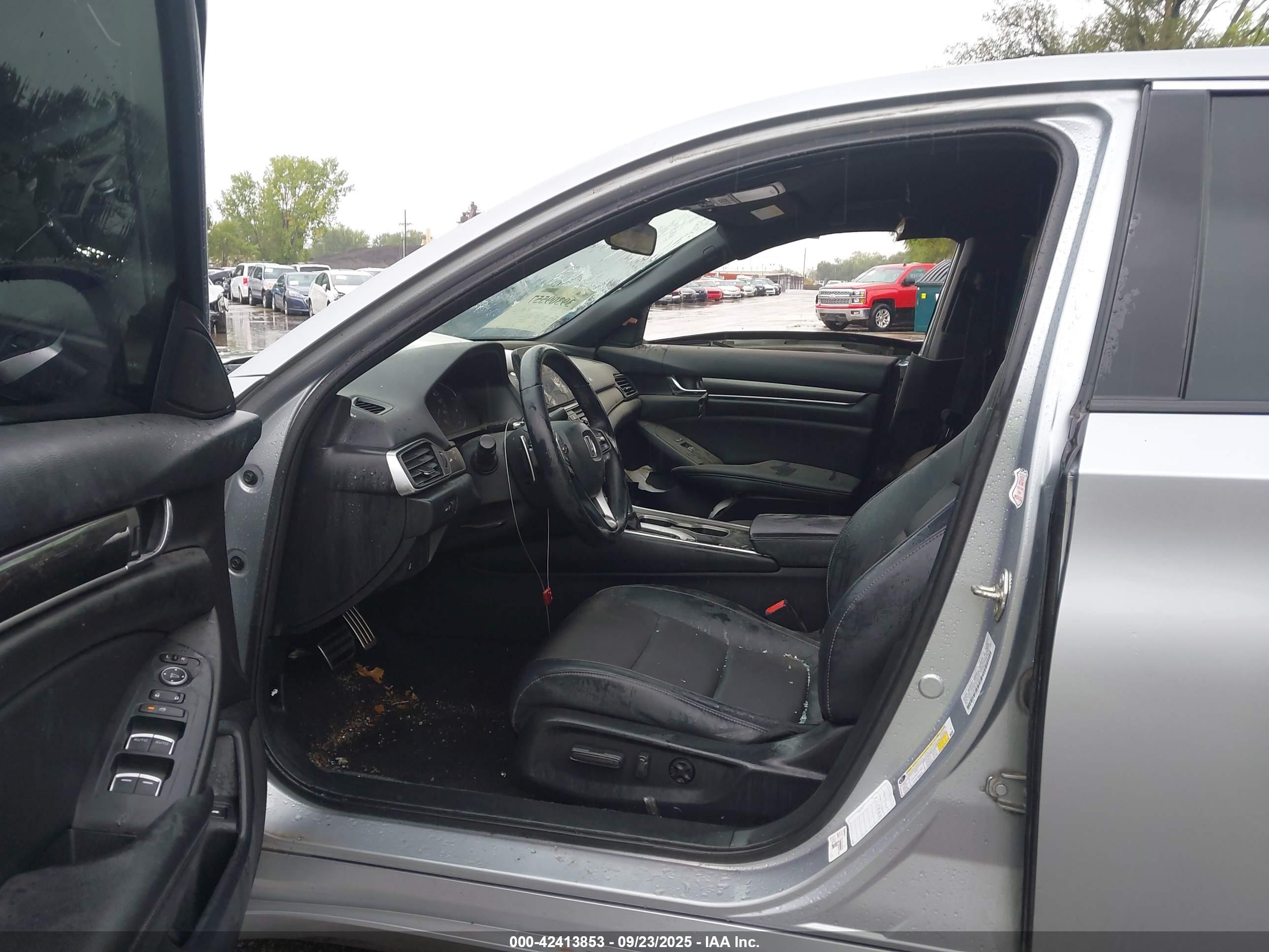 HONDA ACCORD image 5