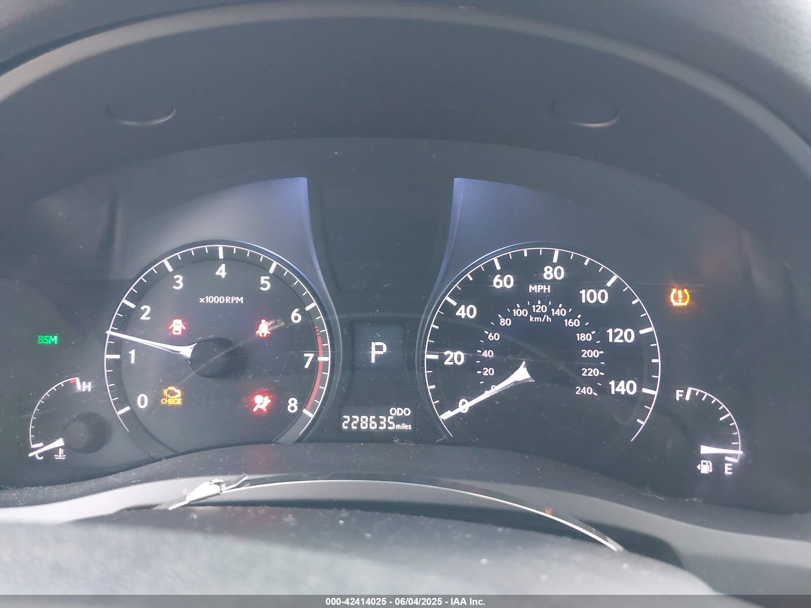 LEXUS RX image 7