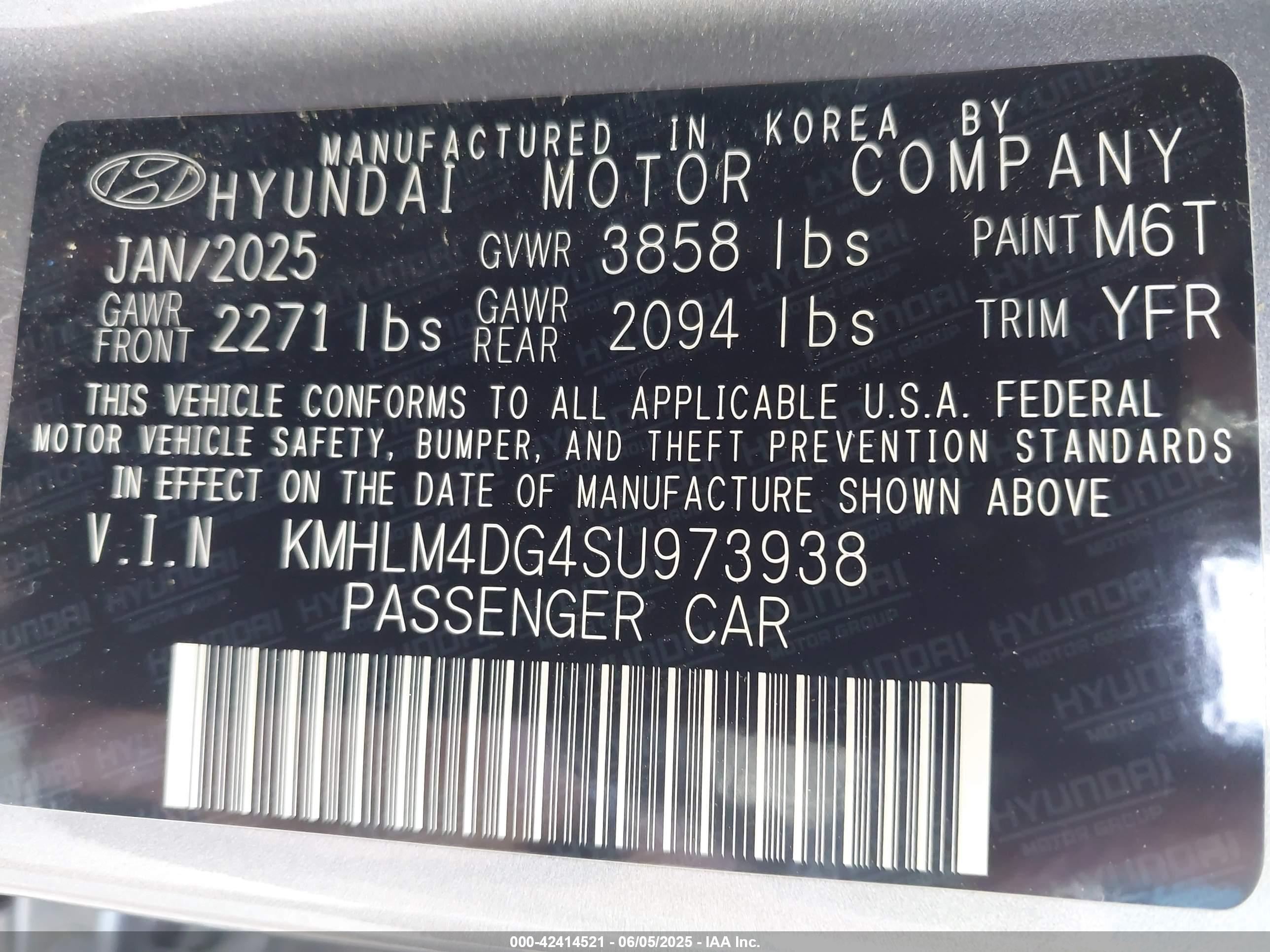 HYUNDAI ELANTRA image 9