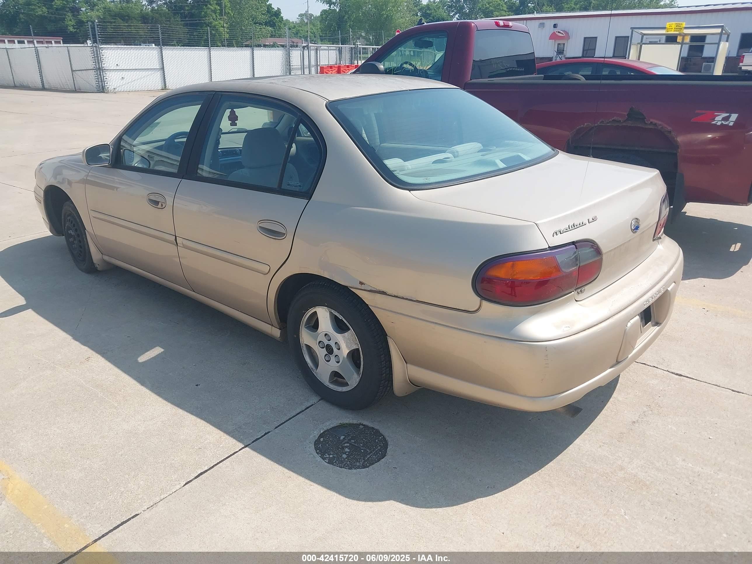 CHEVROLET MALIBU image 3