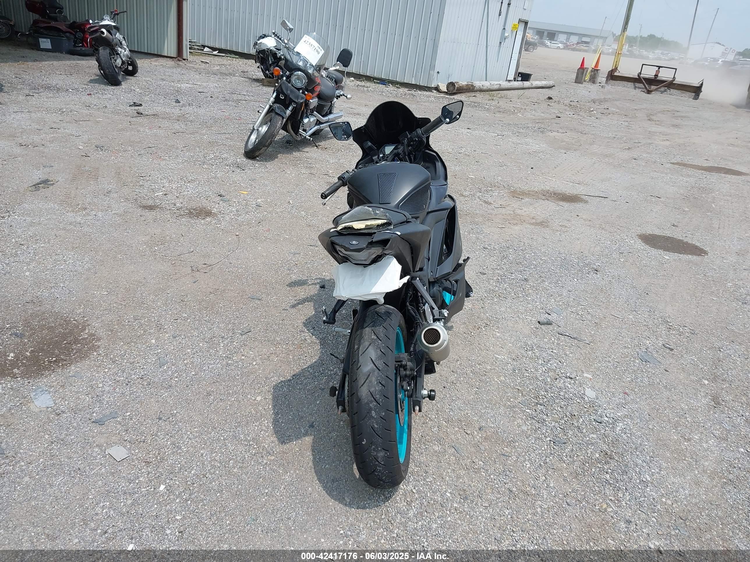 YAMAHA YZFR3 image 6