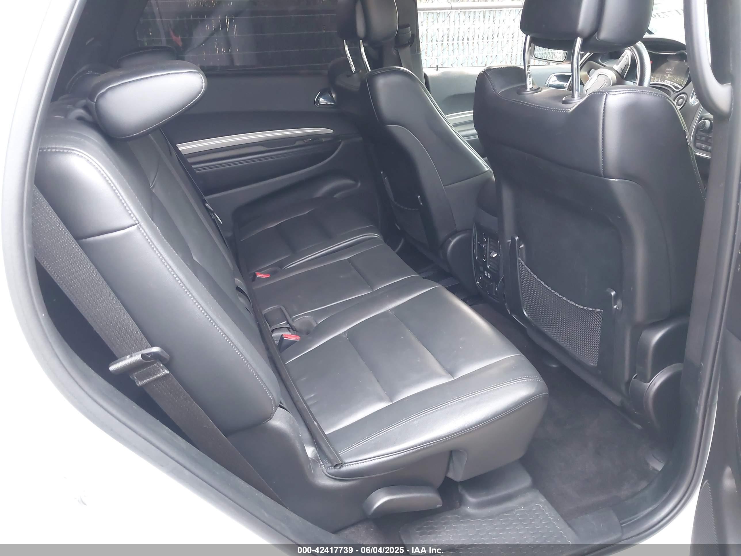 DODGE DURANGO image 8