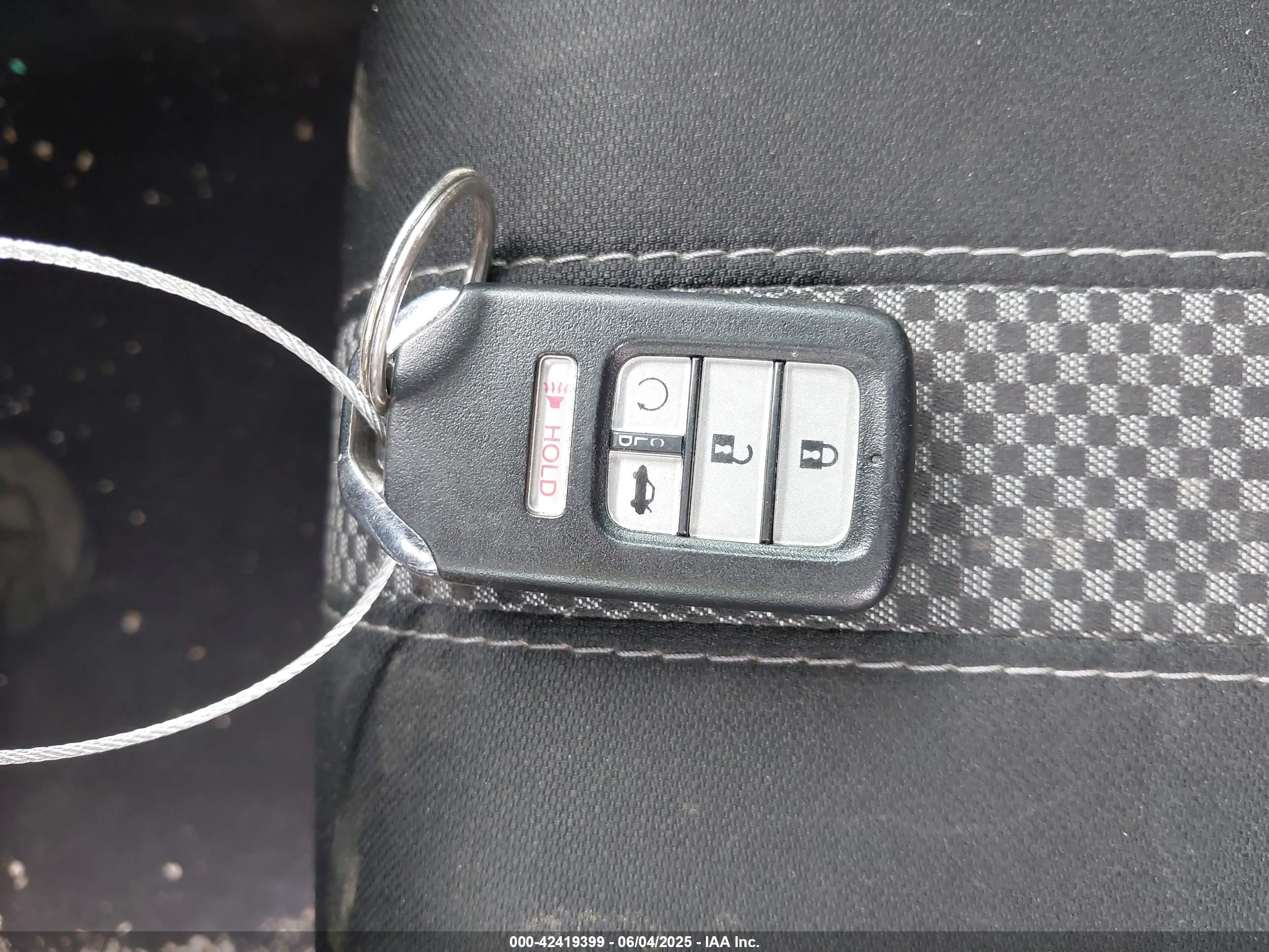 HONDA CIVIC image 11