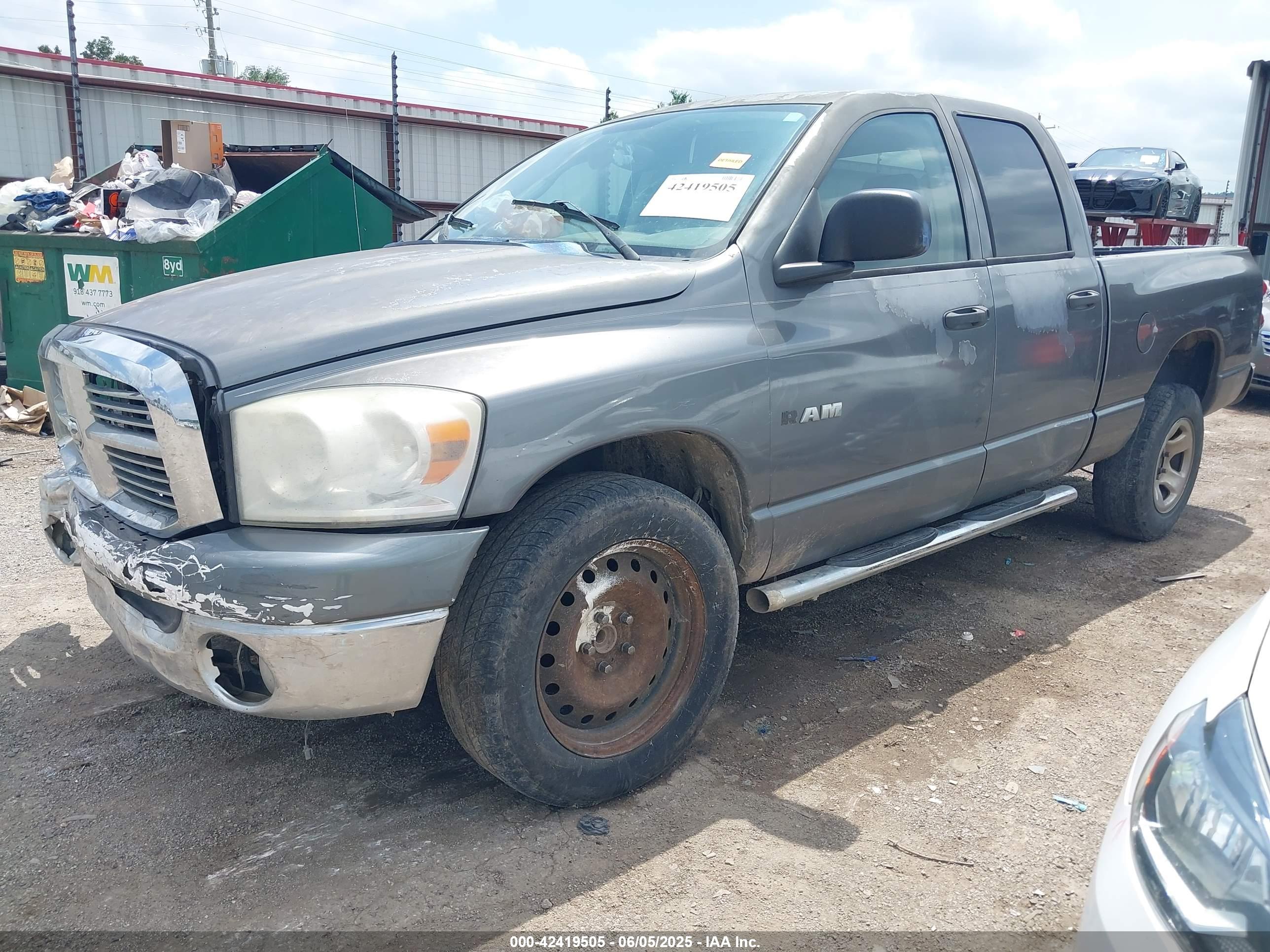 DODGE RAM image 2