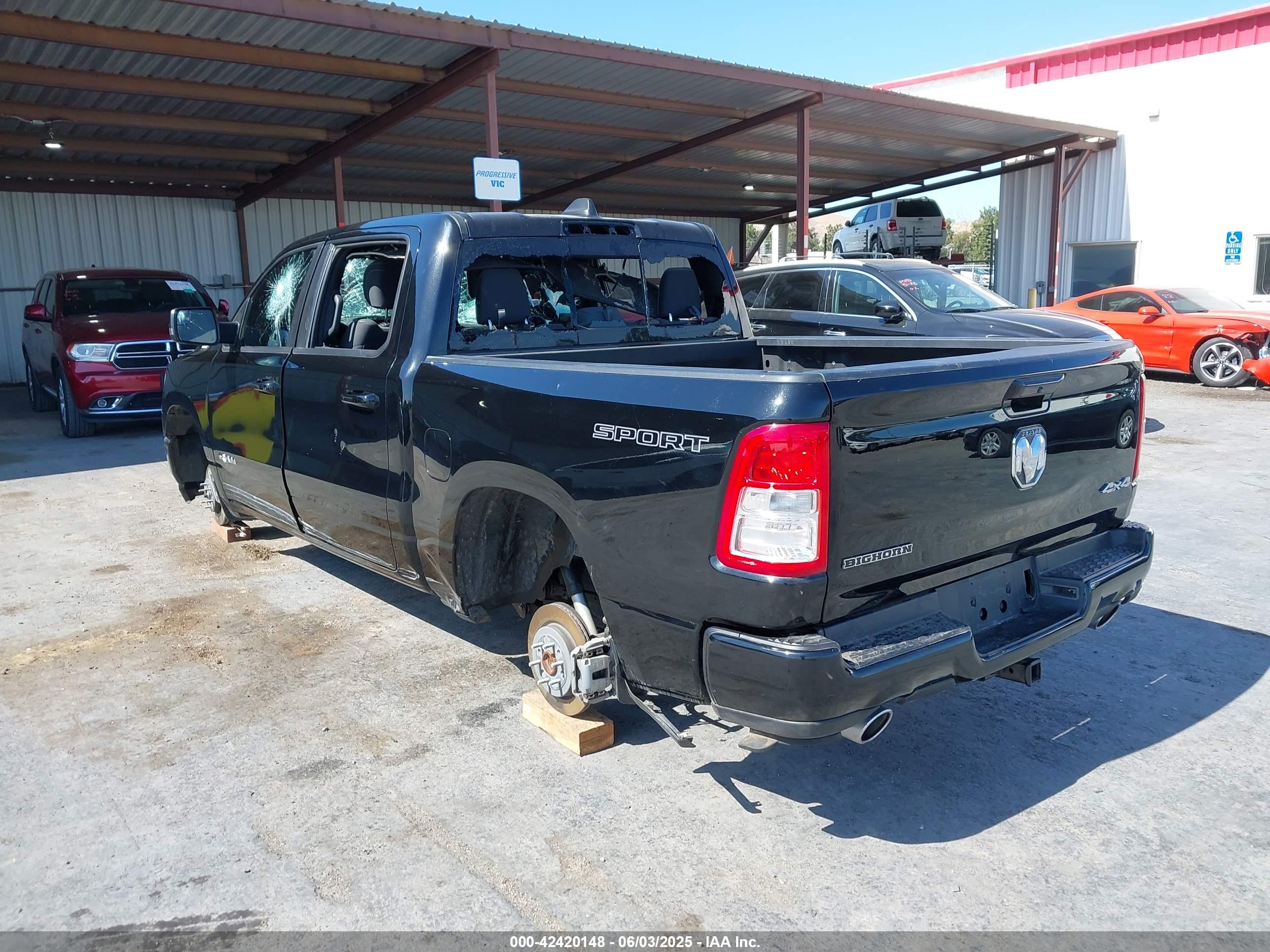 RAM 1500 image 3
