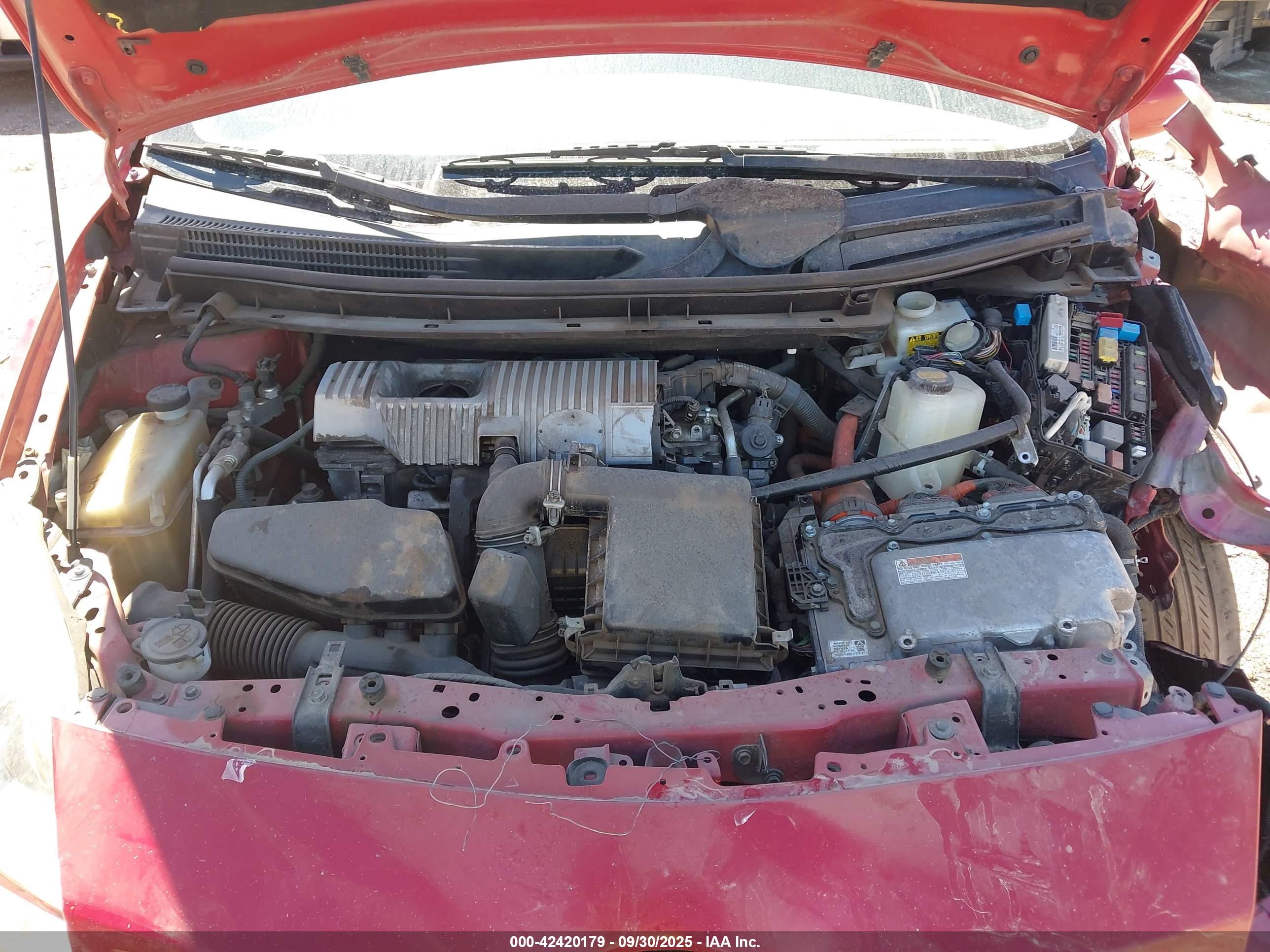 TOYOTA PRIUS image 10