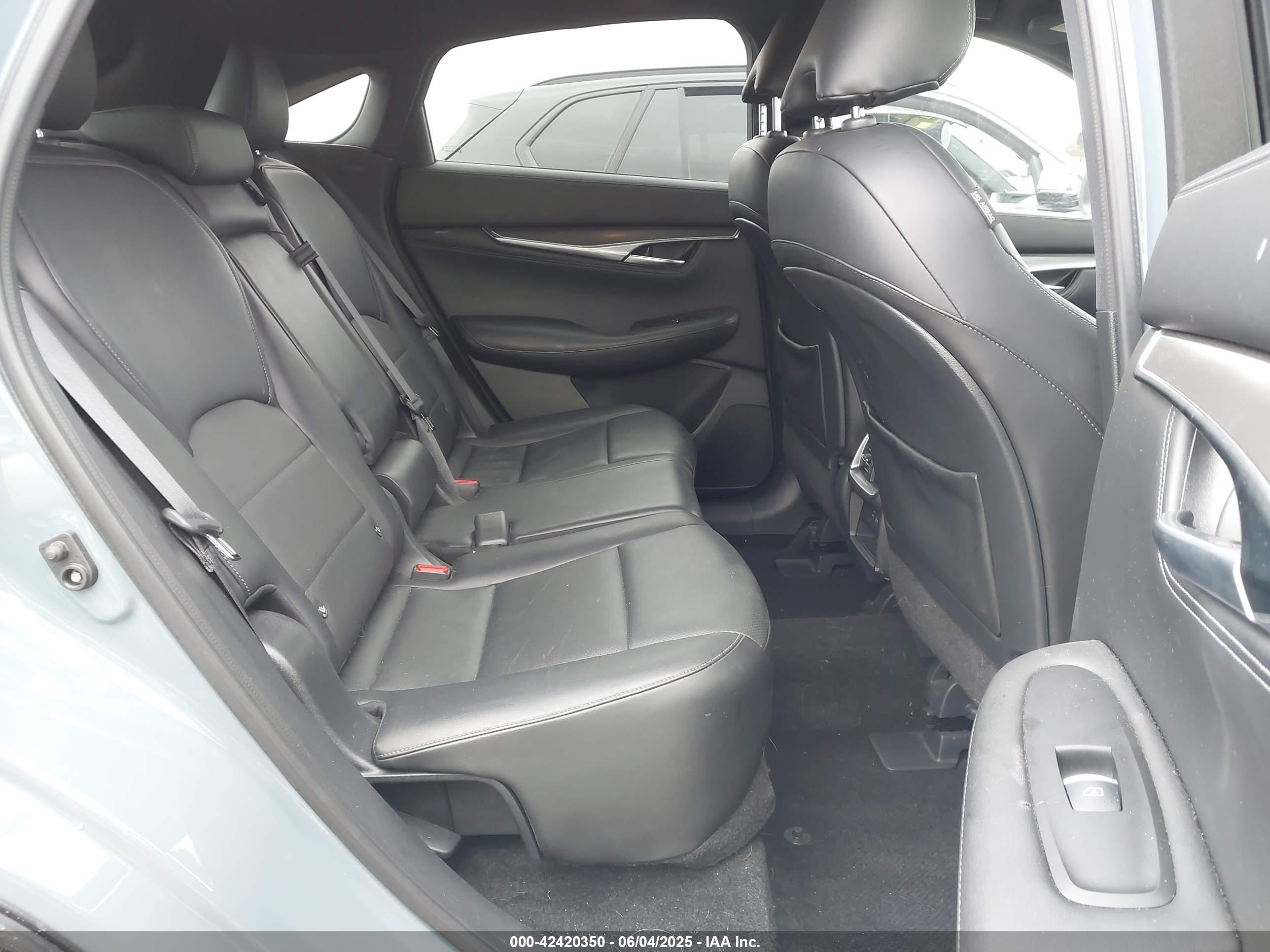 INFINITI QX55 image 8
