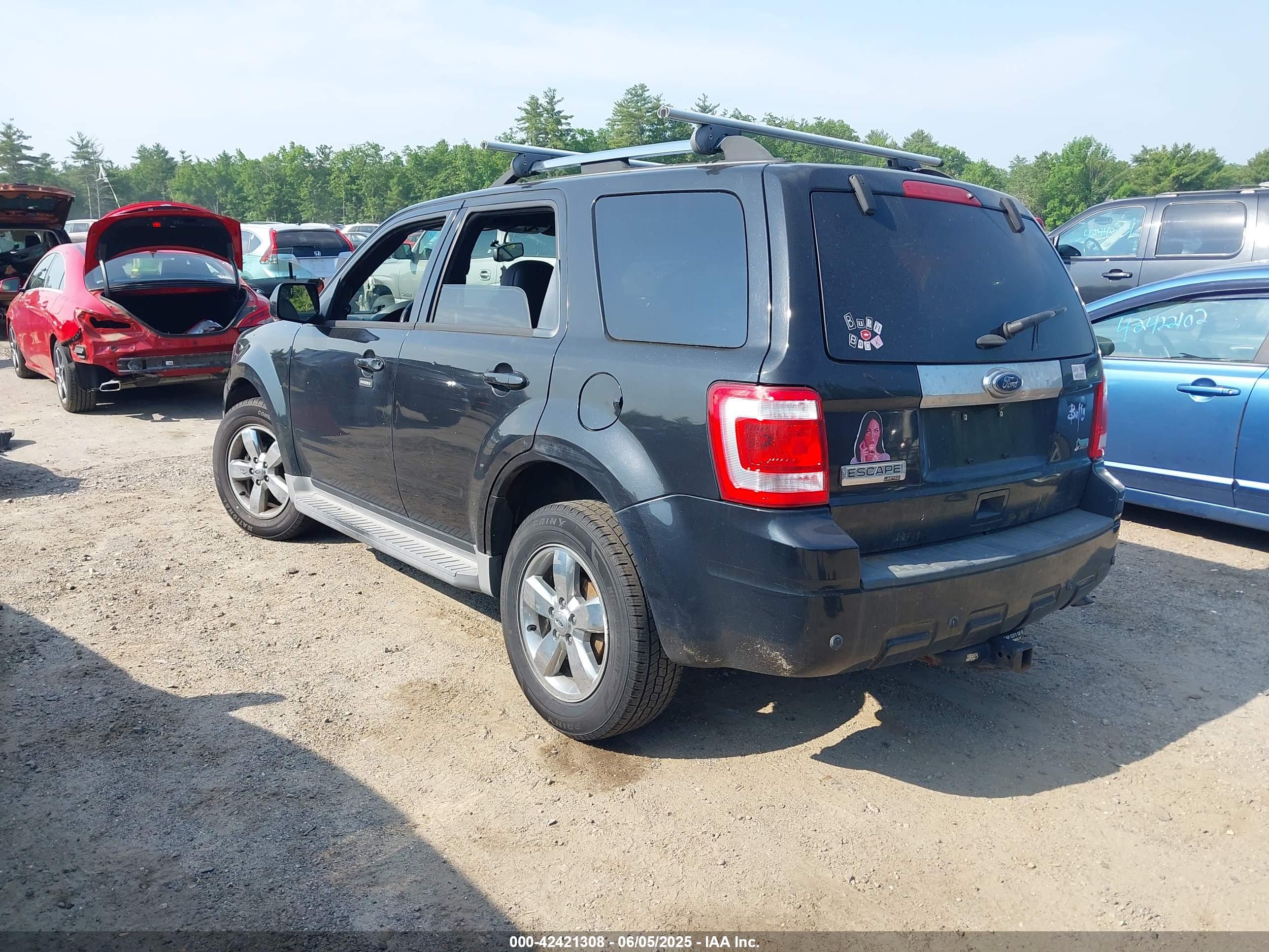 FORD ESCAPE image 3
