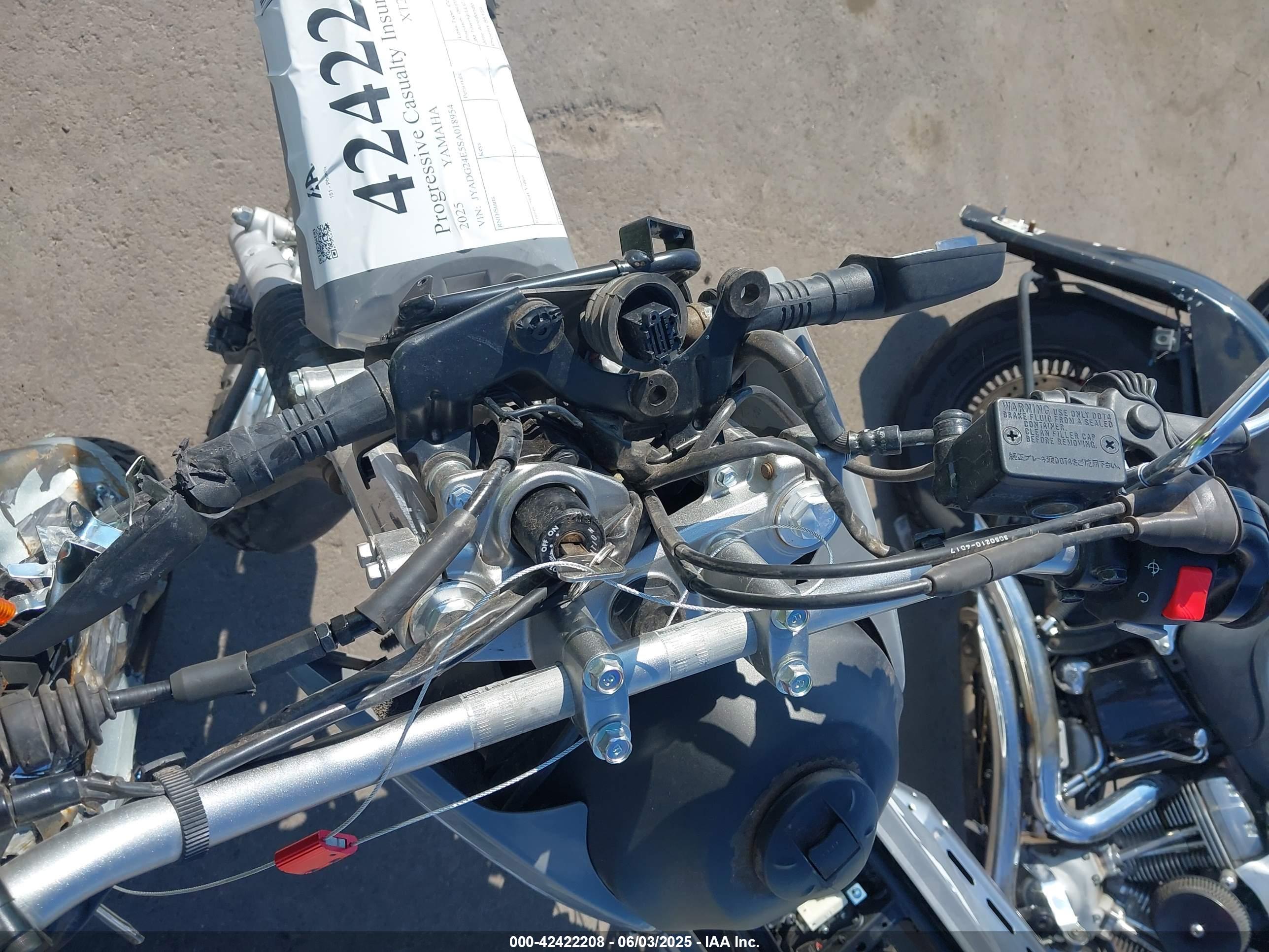 YAMAHA XT250 image 7