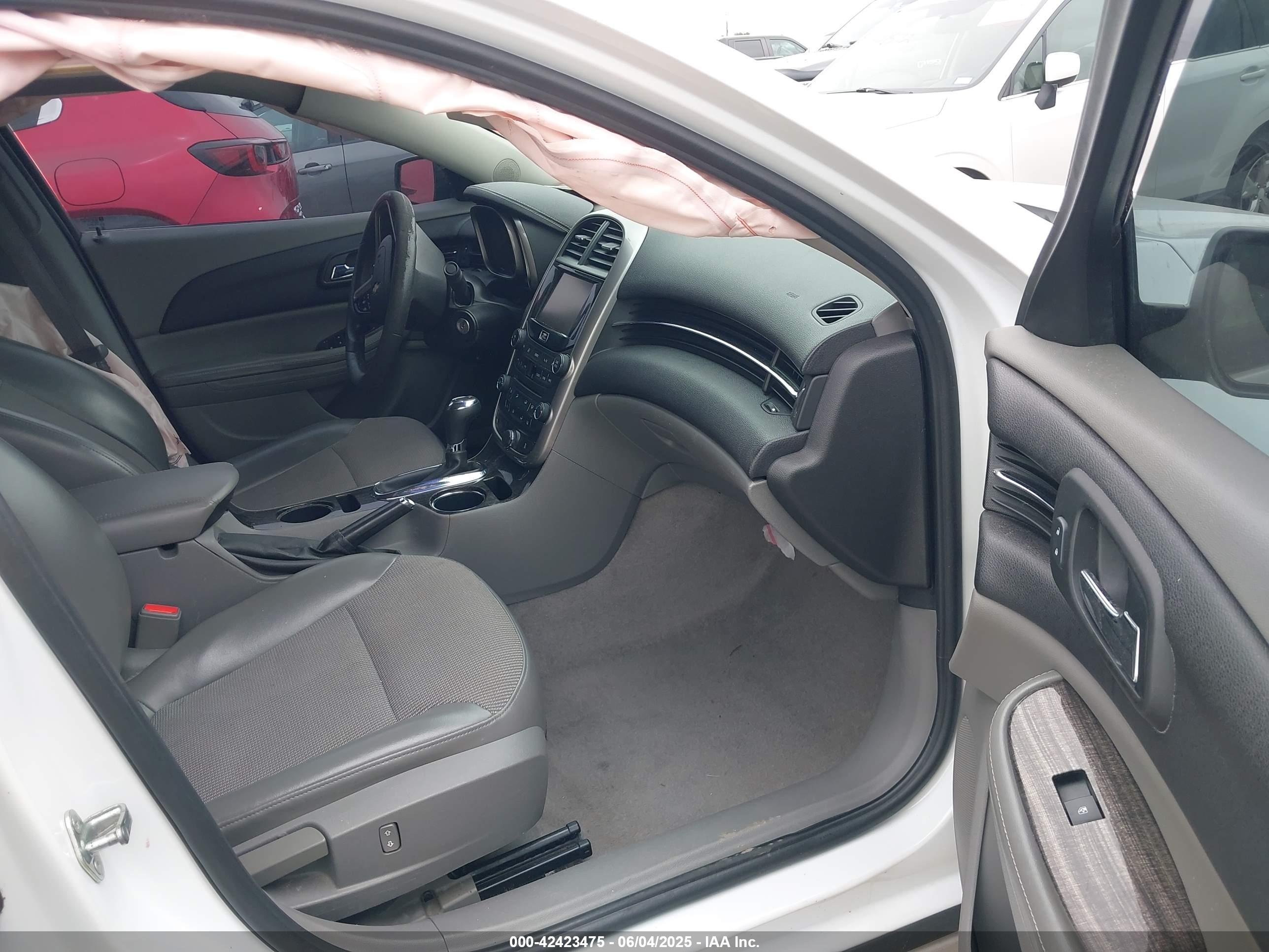 CHEVROLET MALIBU image 5