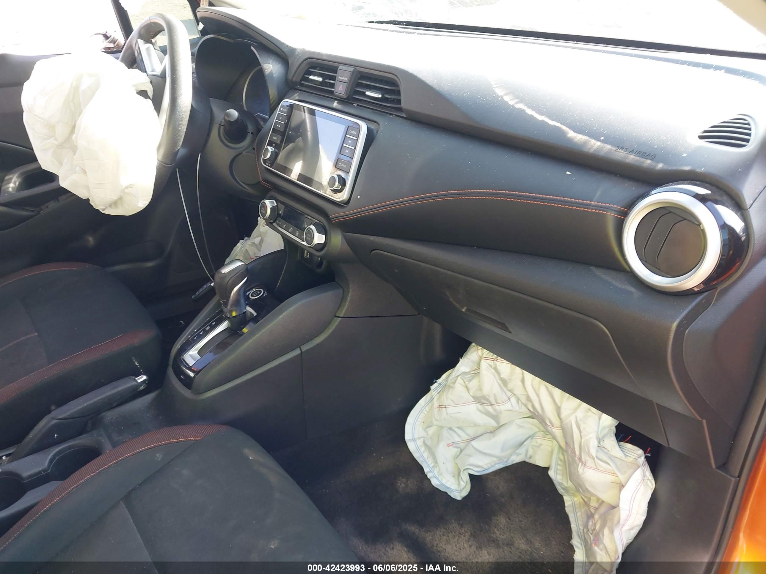 NISSAN VERSA image 5