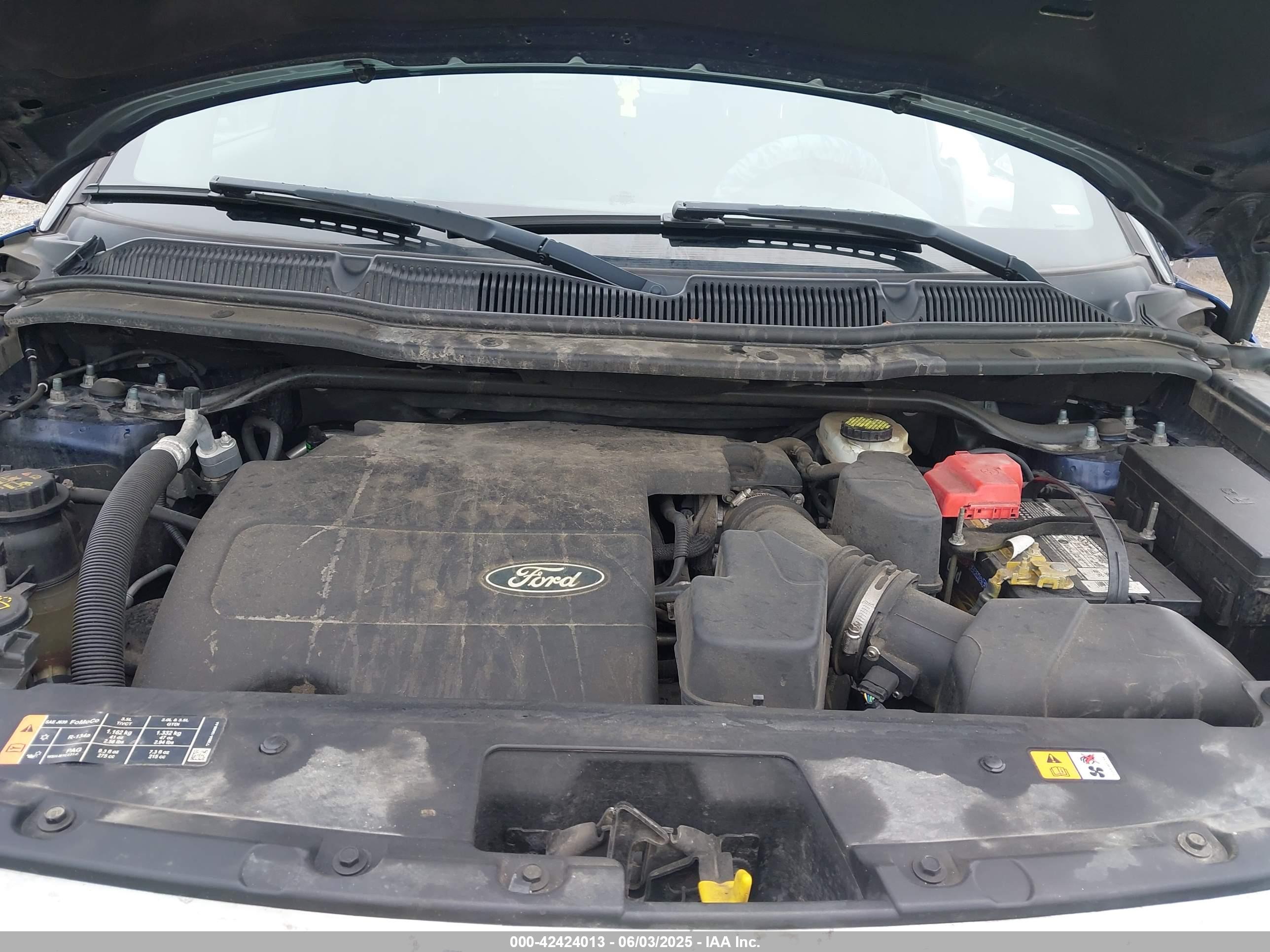 FORD EXPLORER image 10