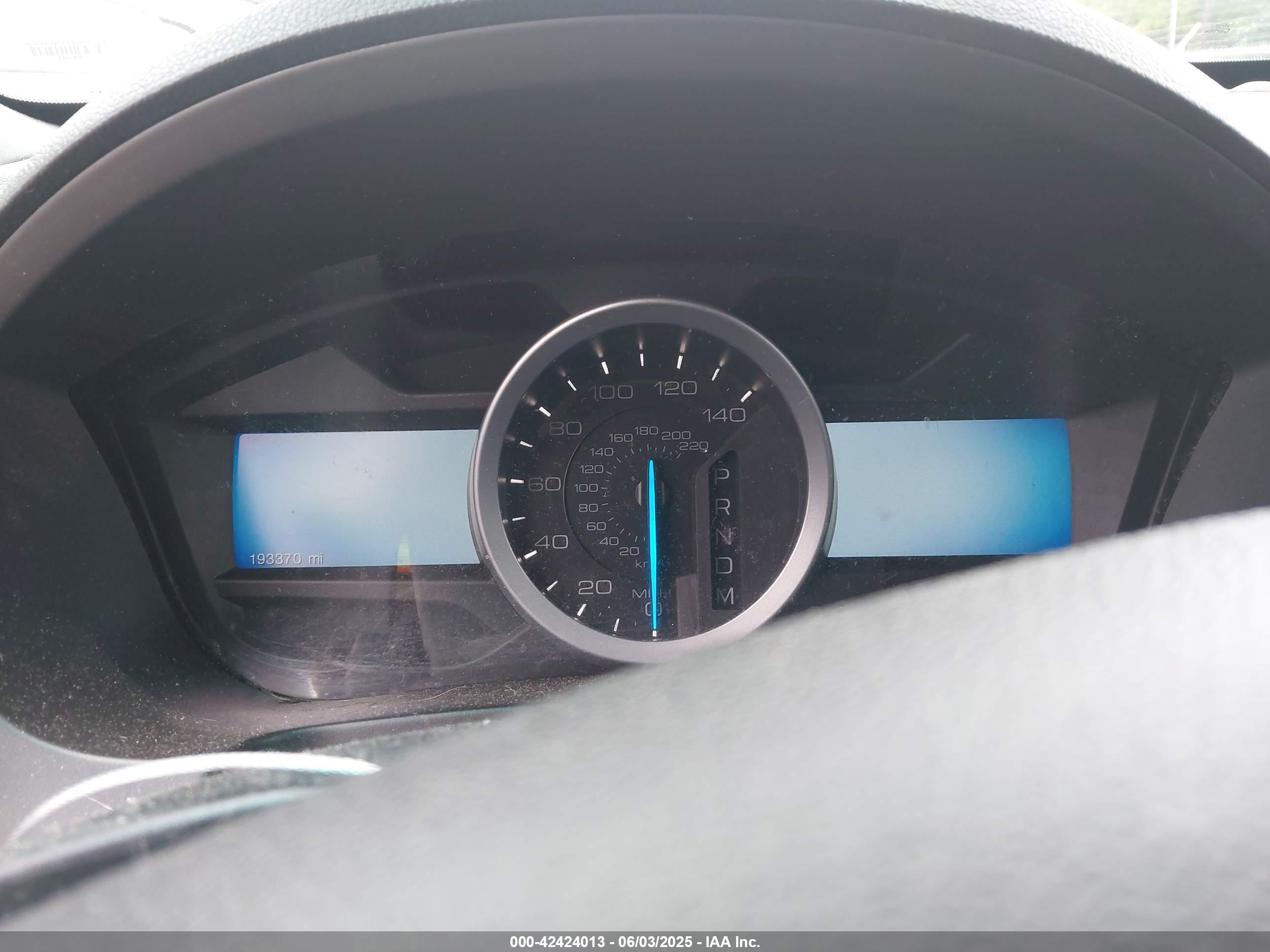 FORD EXPLORER image 7