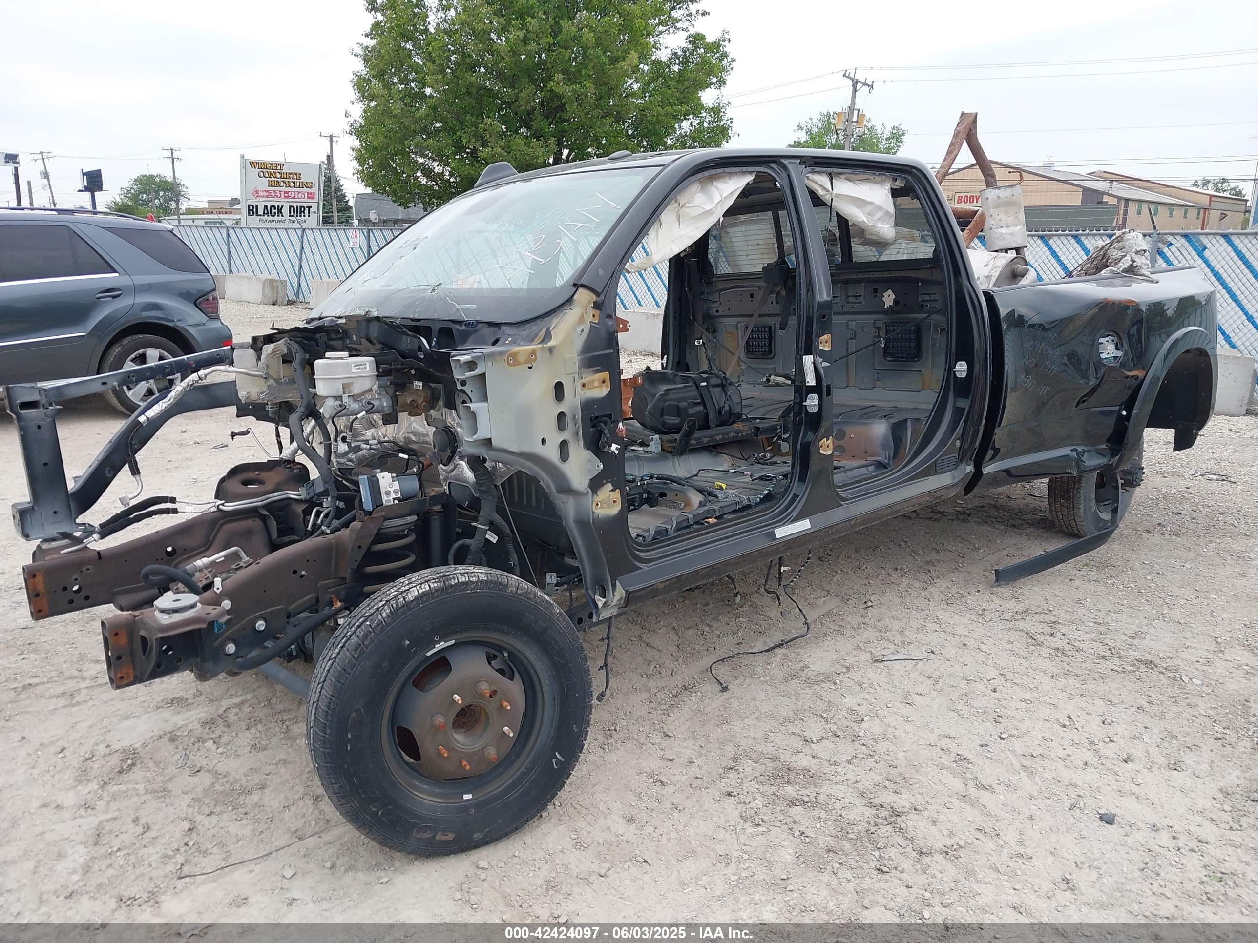 RAM 3500 image 2