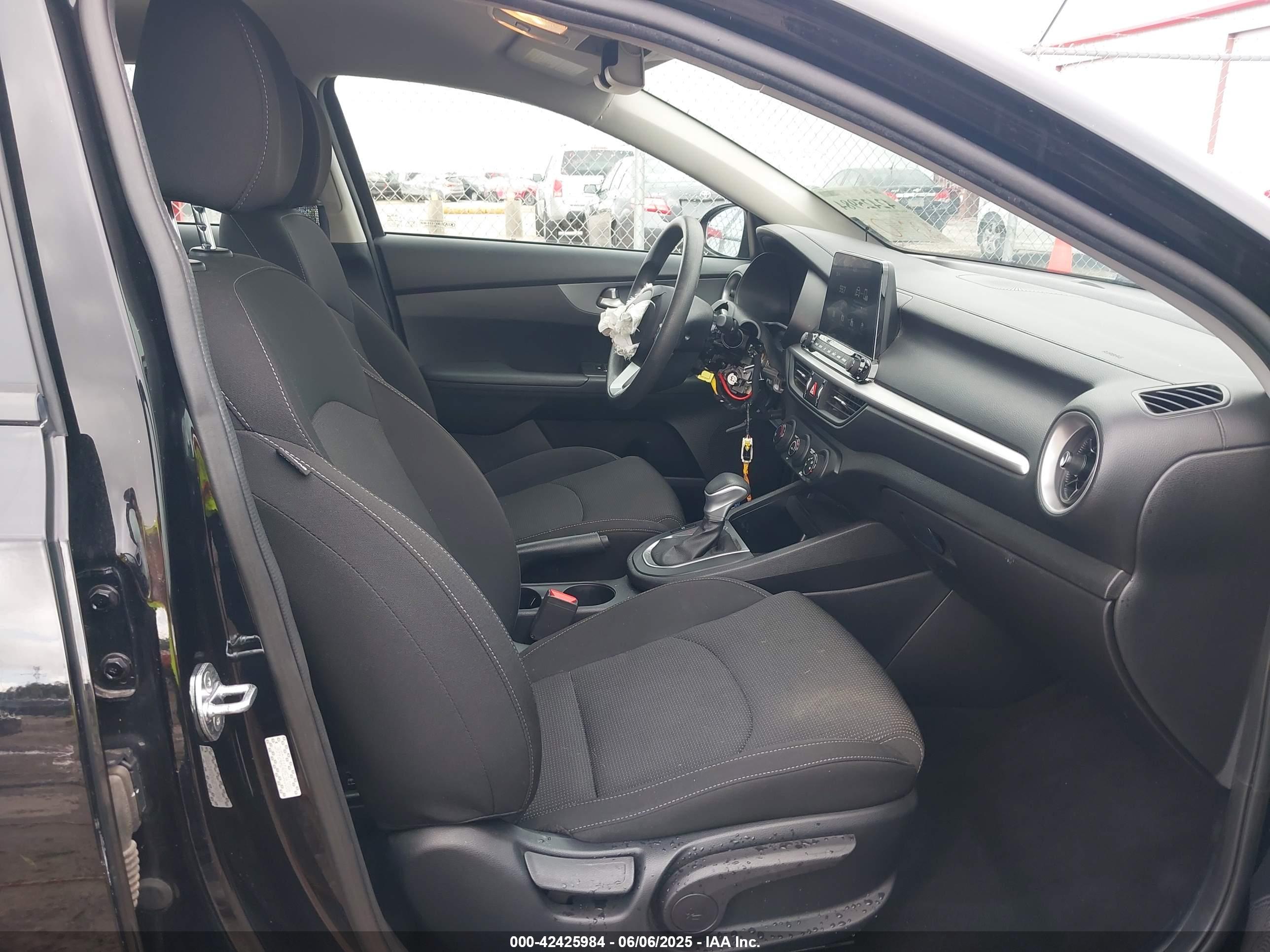KIA FORTE image 5
