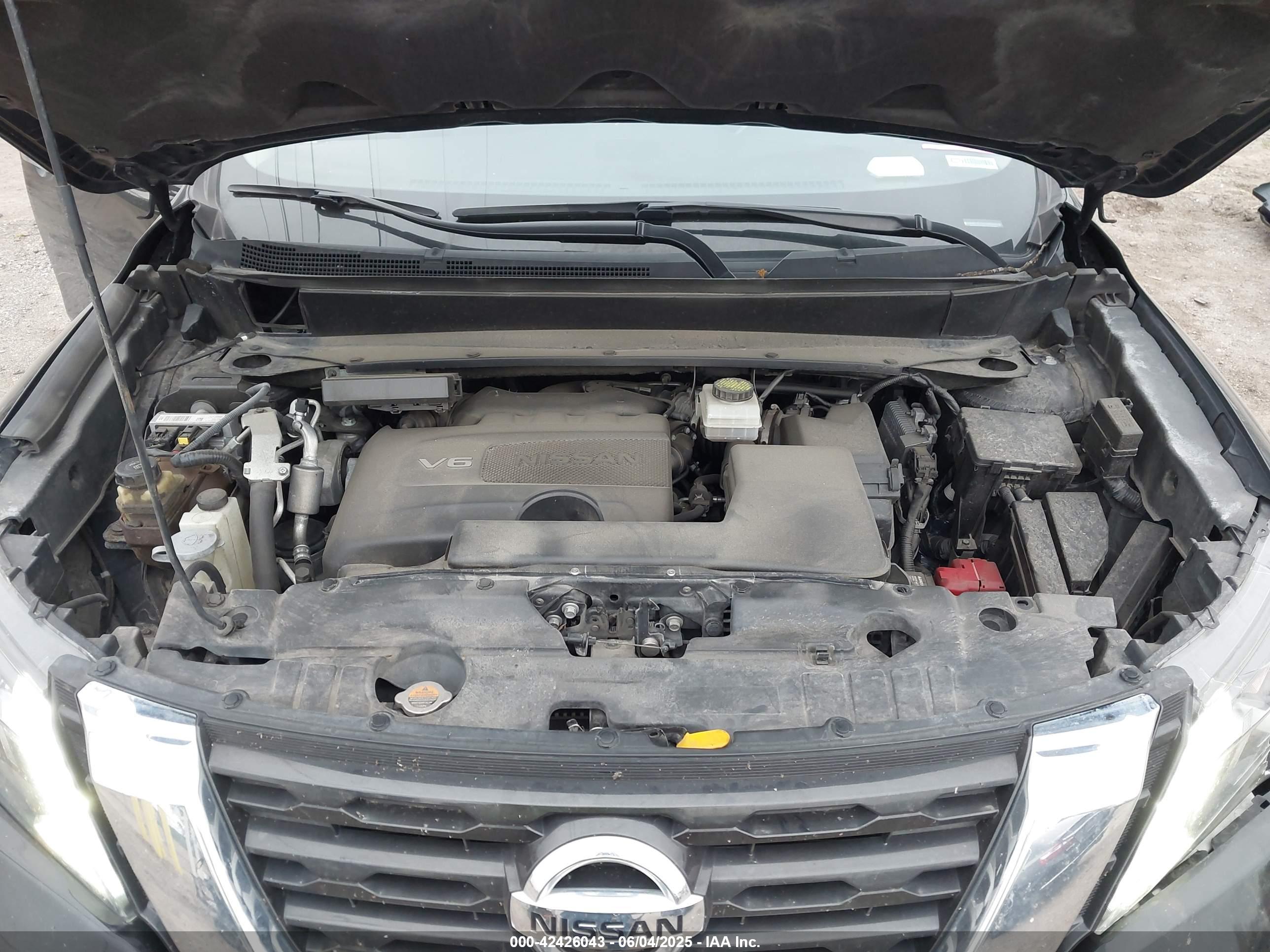 NISSAN PATHFINDER image 10
