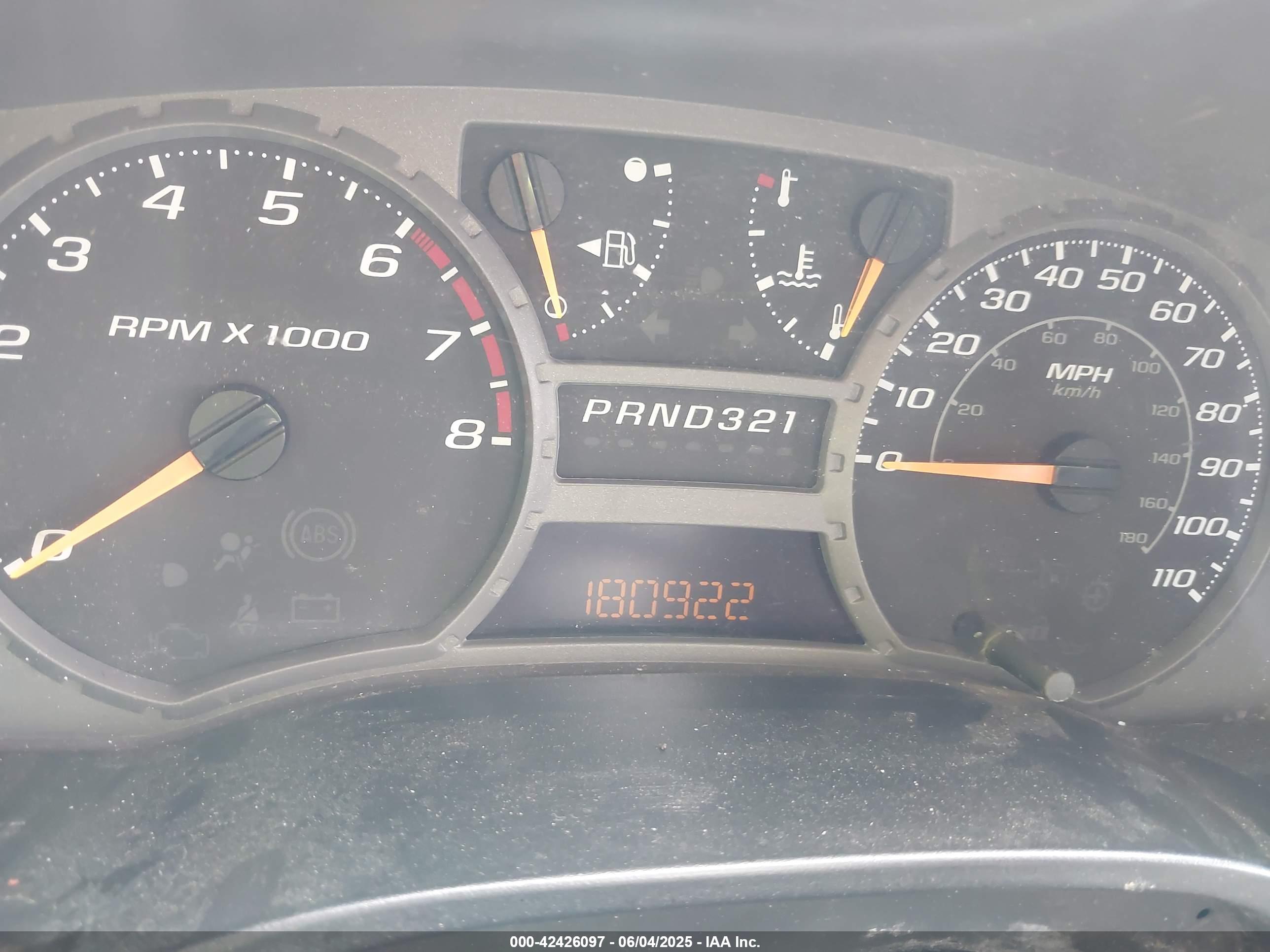CHEVROLET COLORADO image 7