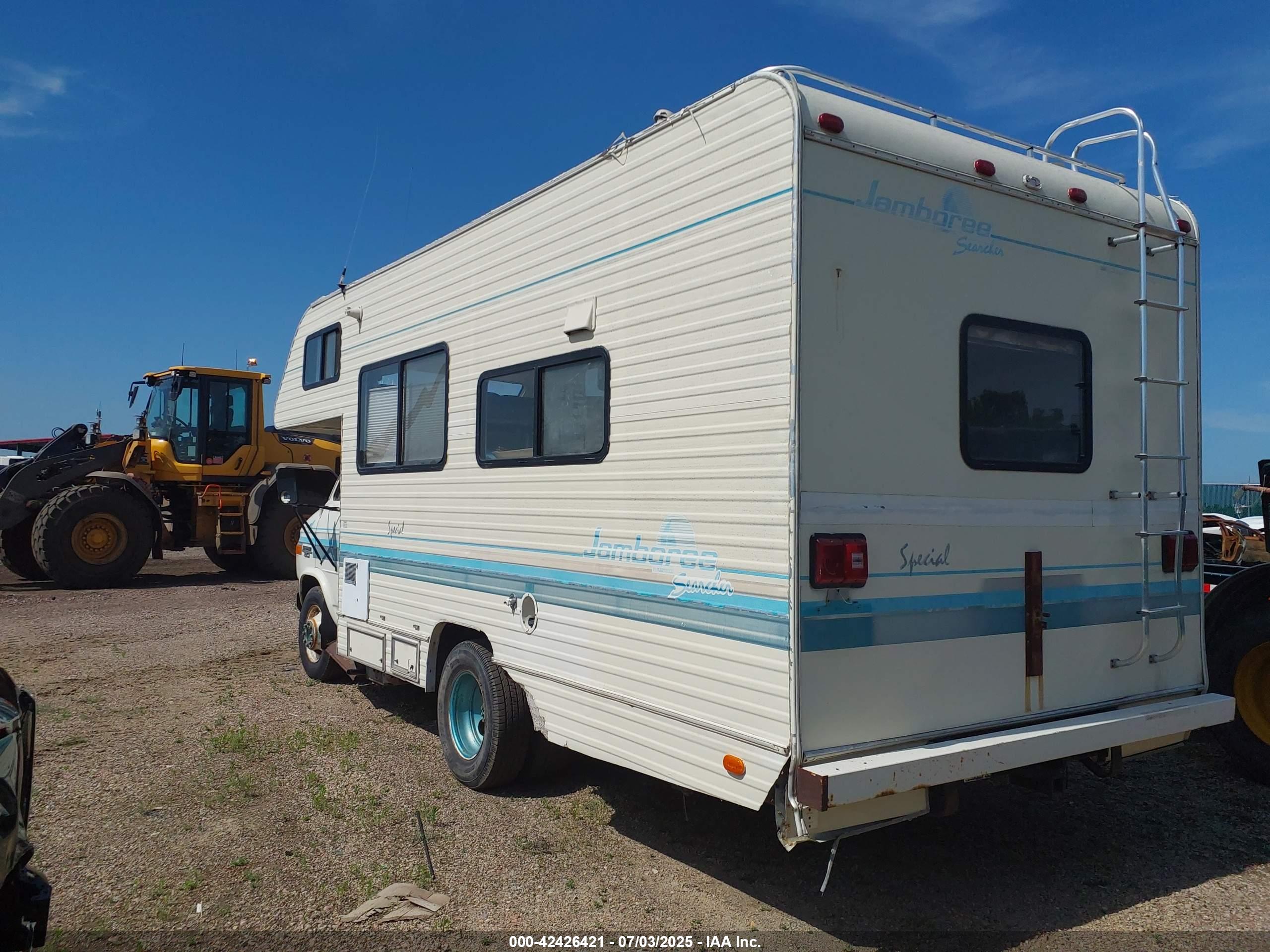 CHEVROLET G30 image 3