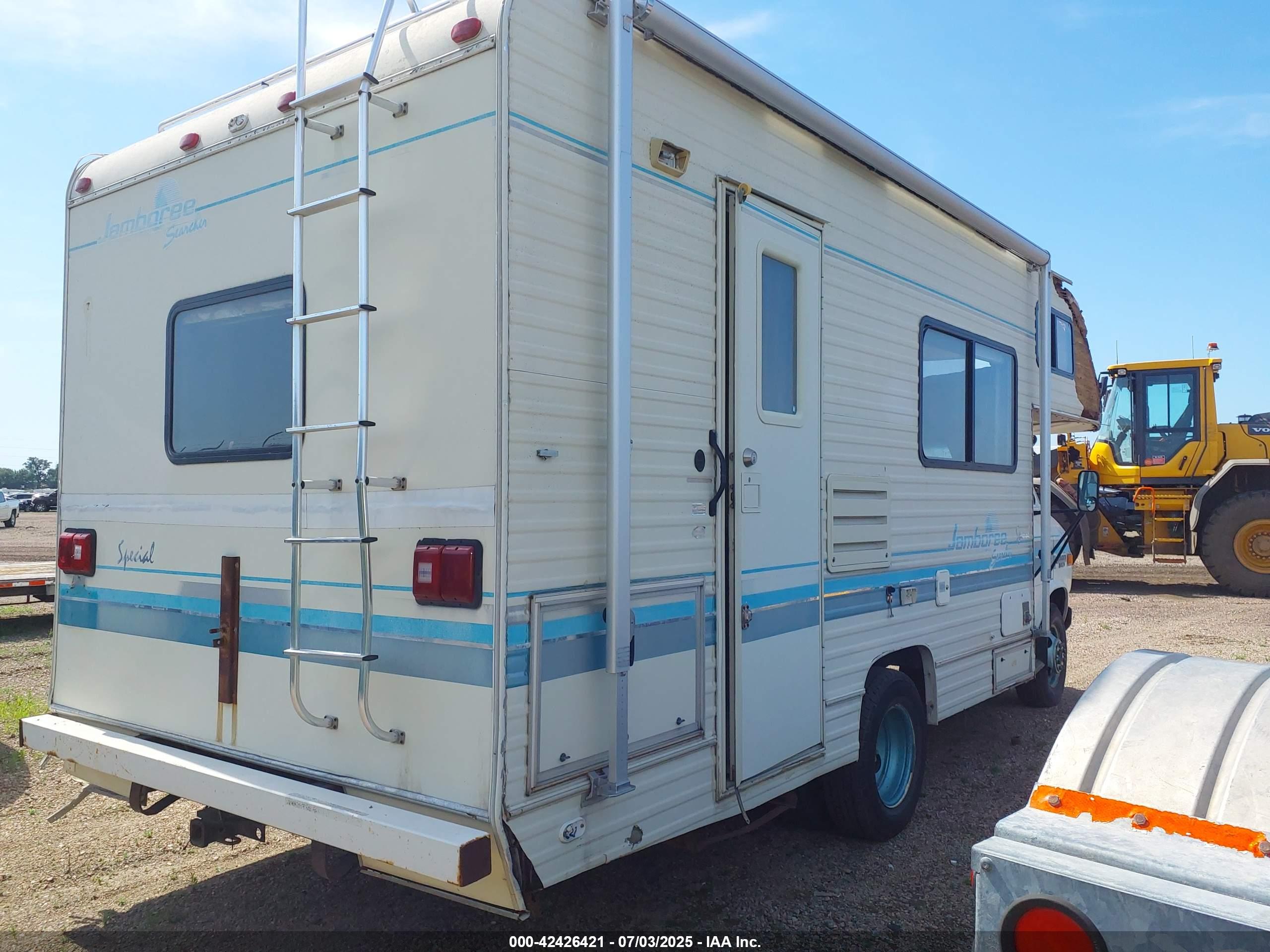 CHEVROLET G30 image 4