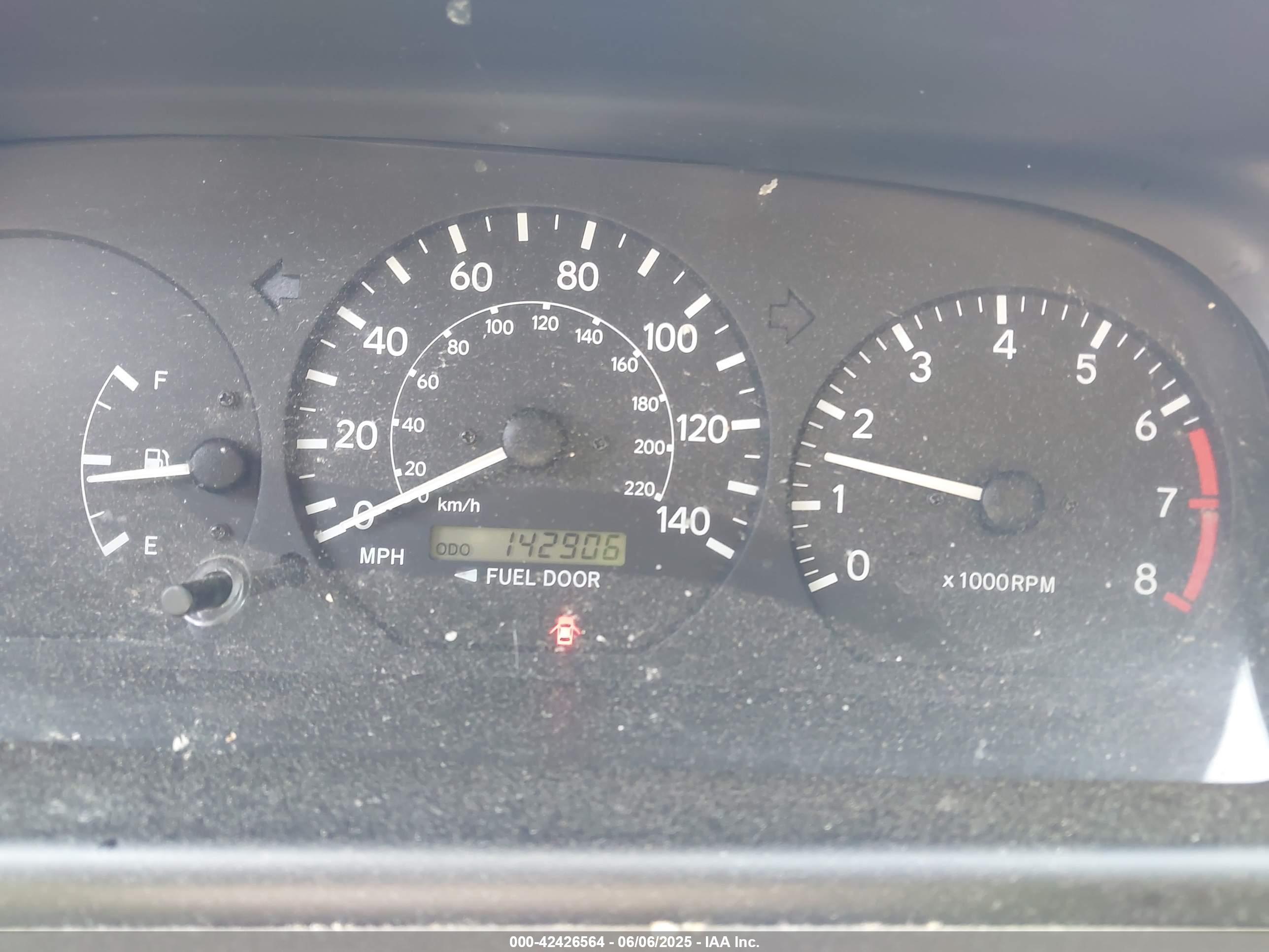 TOYOTA CAMRY image 7