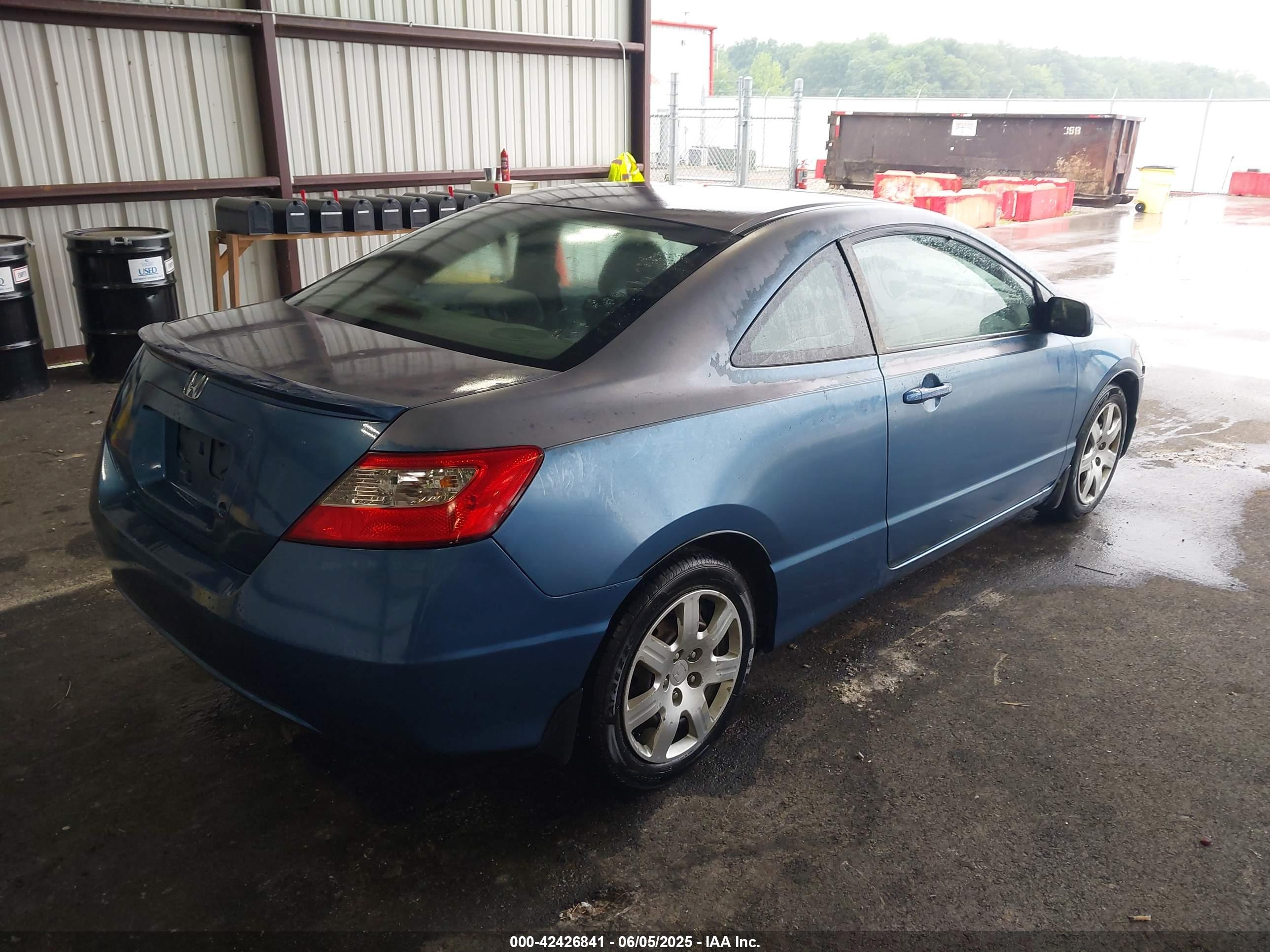 HONDA CIVIC image 4