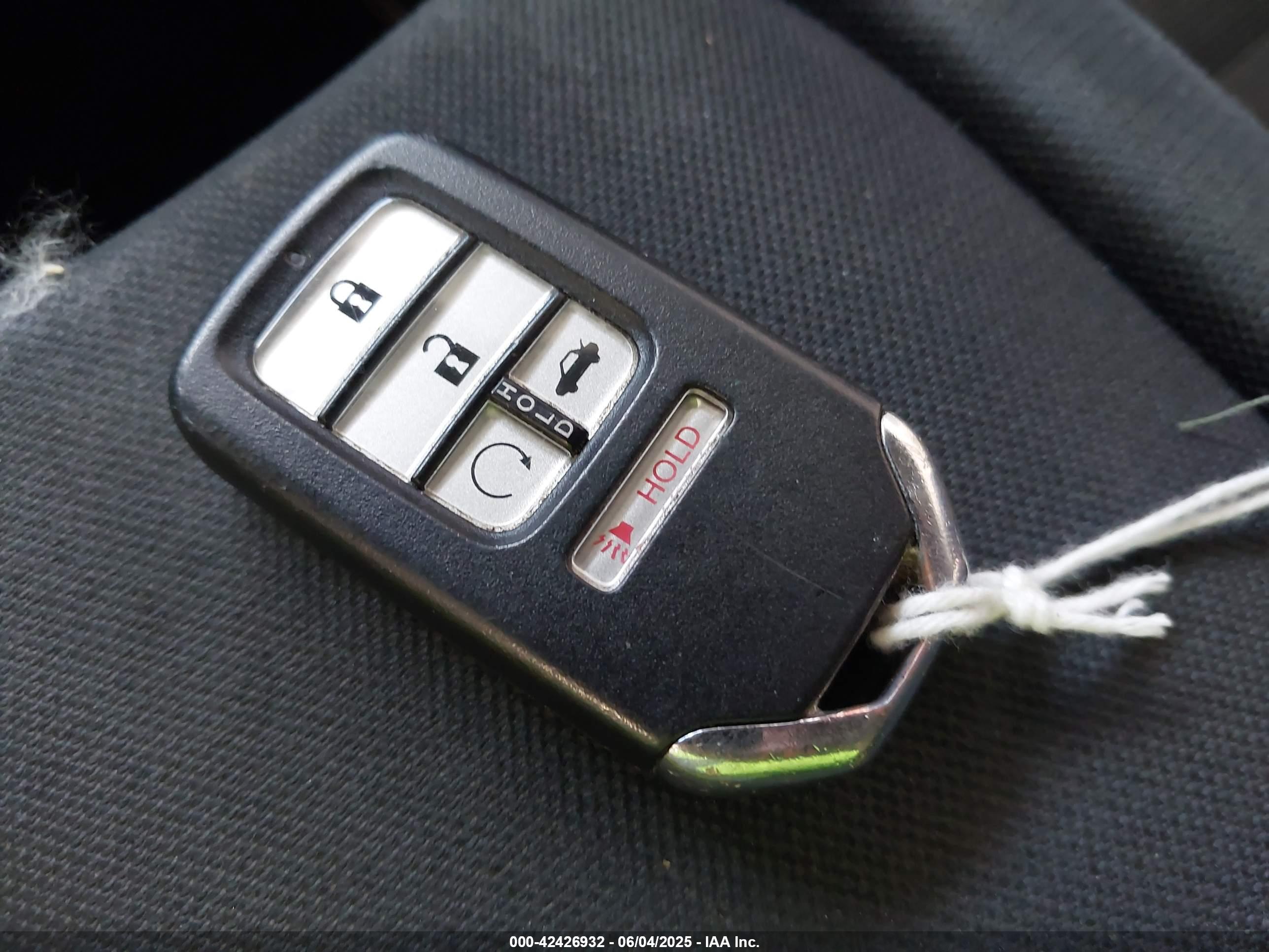 HONDA INSIGHT image 11