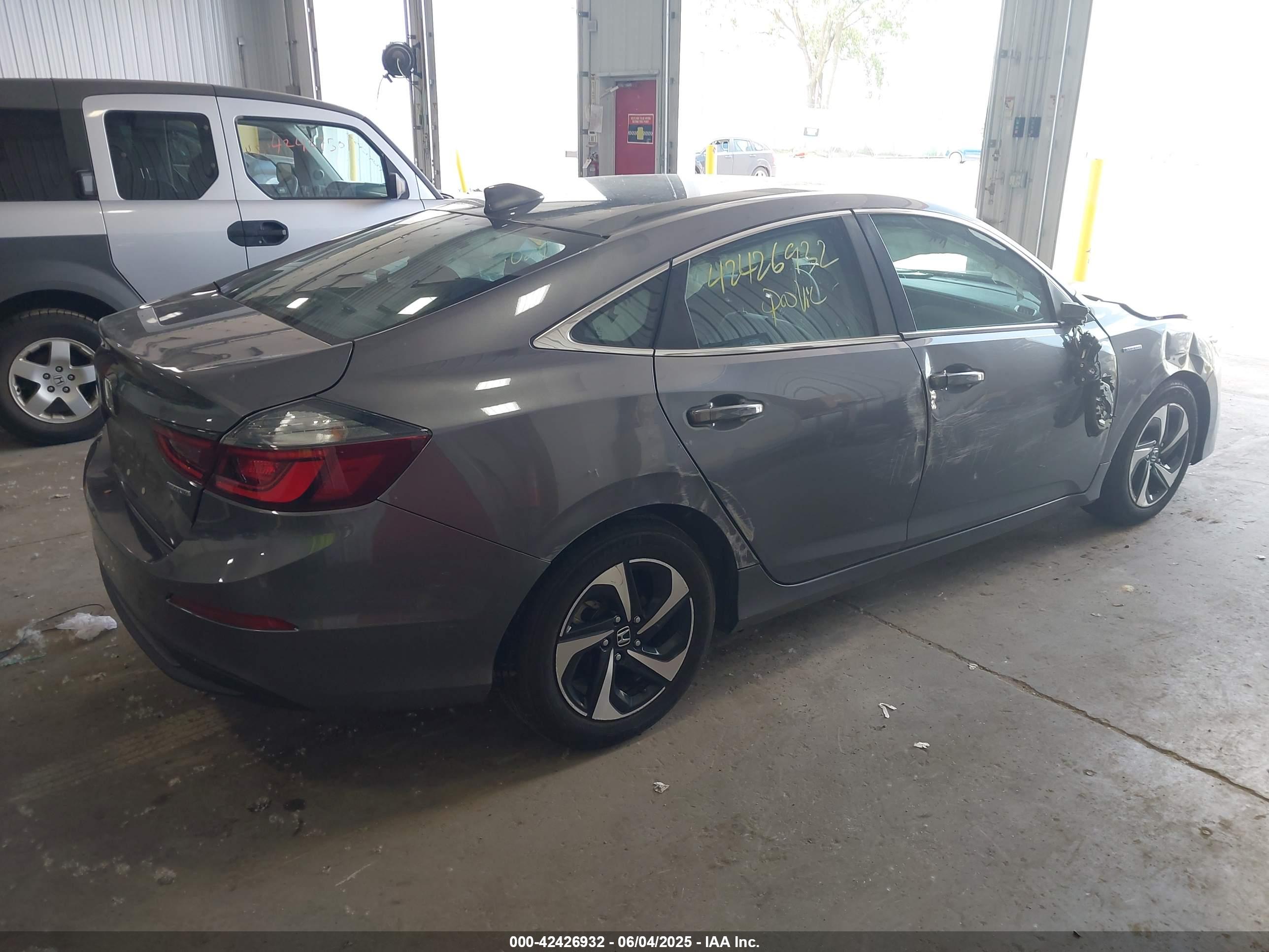 HONDA INSIGHT image 4