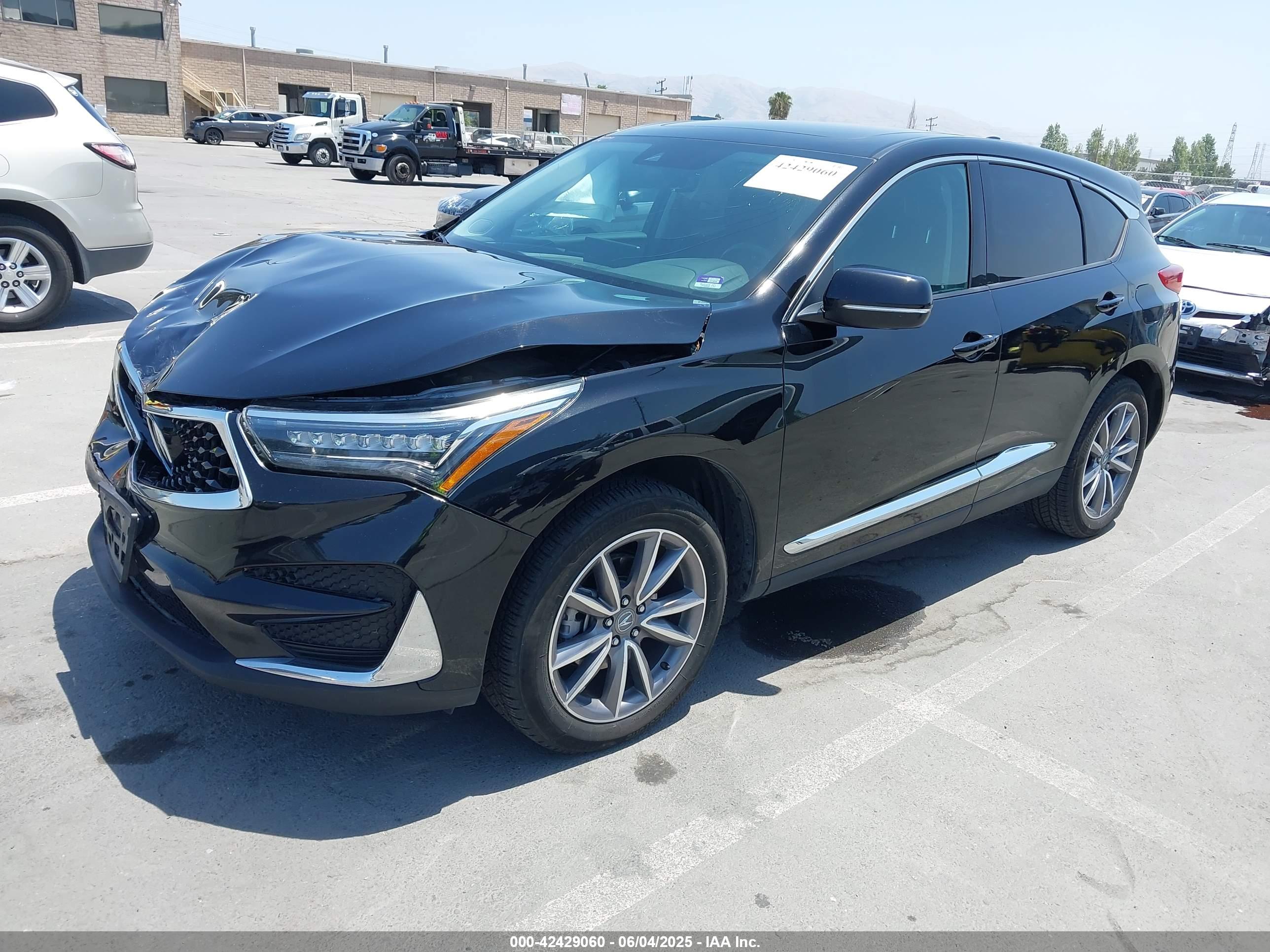 ACURA RDX image 2