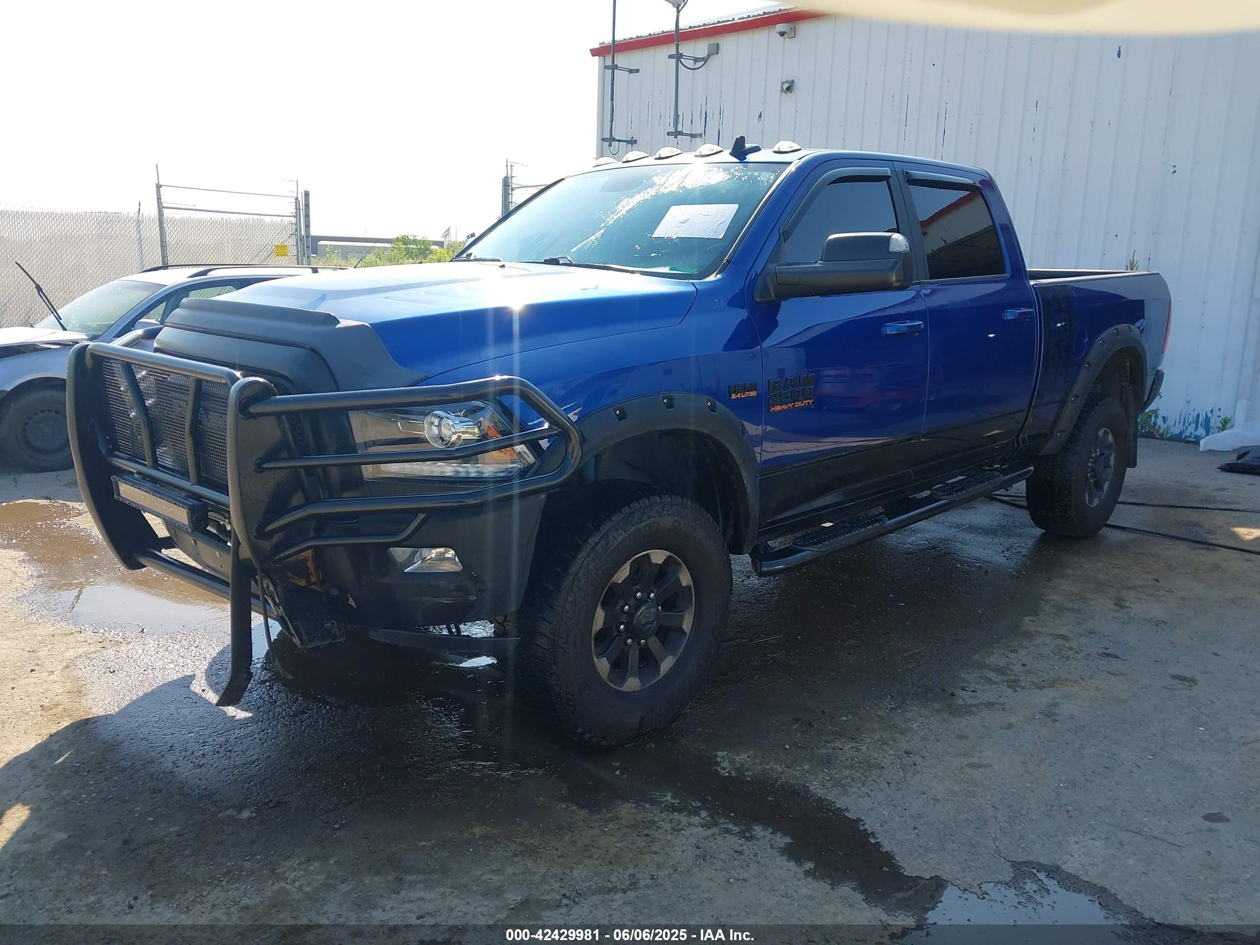 RAM 2500 image 2