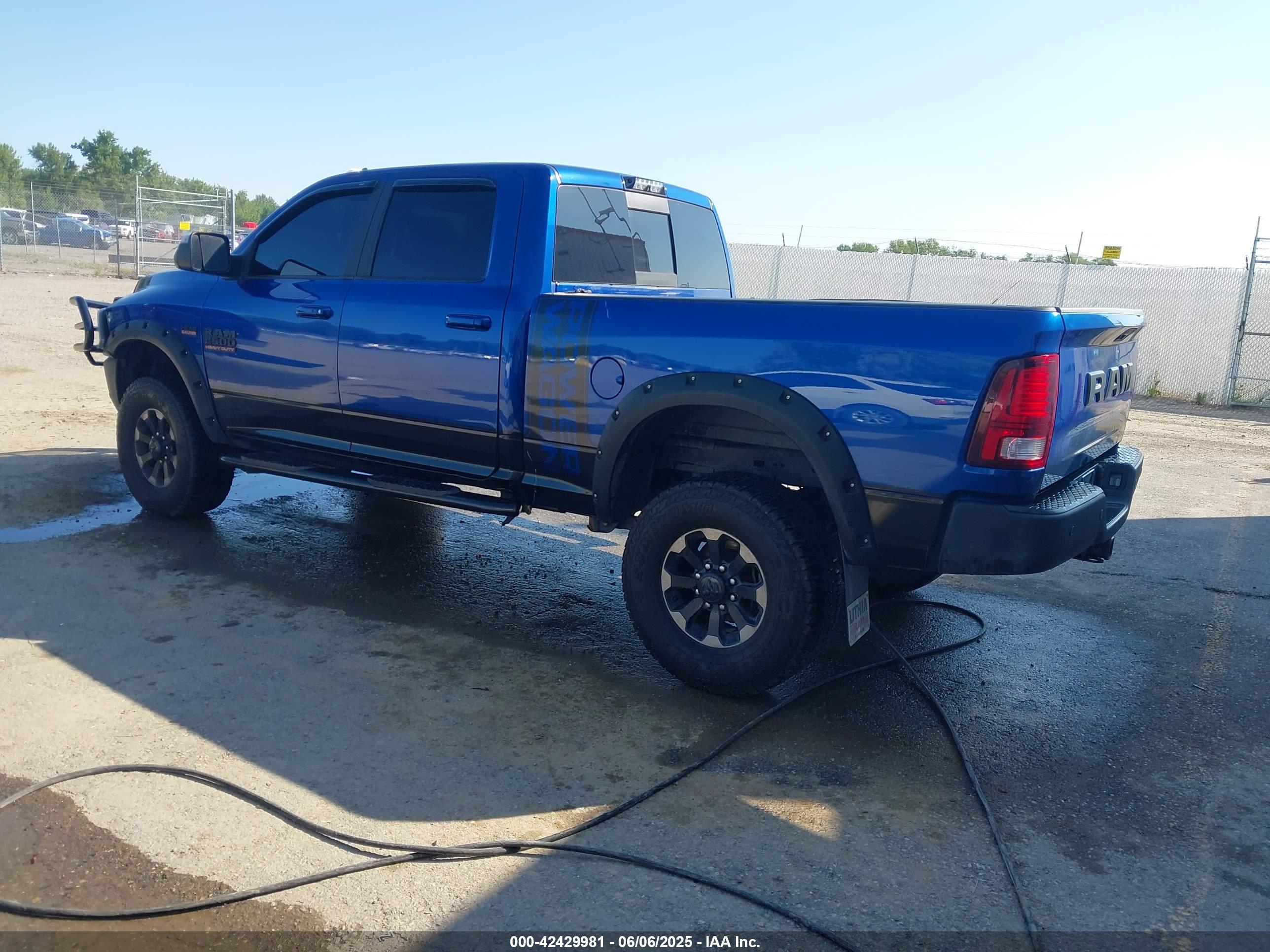 RAM 2500 image 3