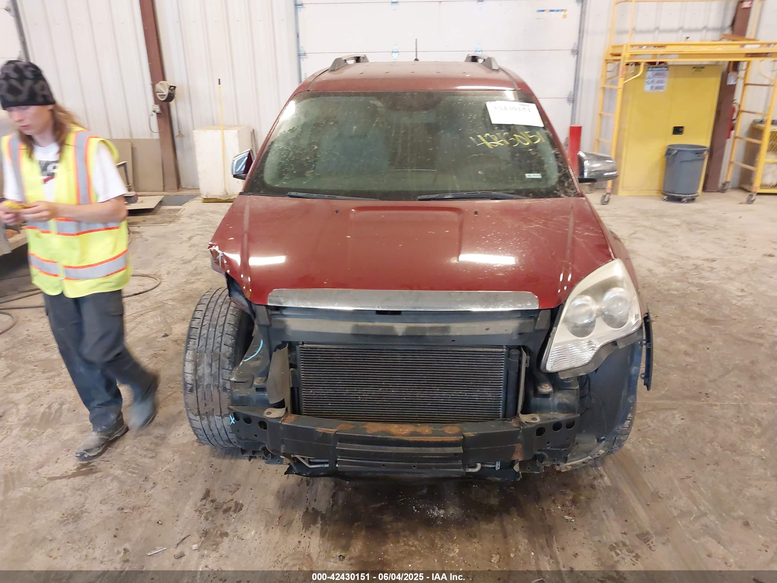 GMC ACADIA image 6