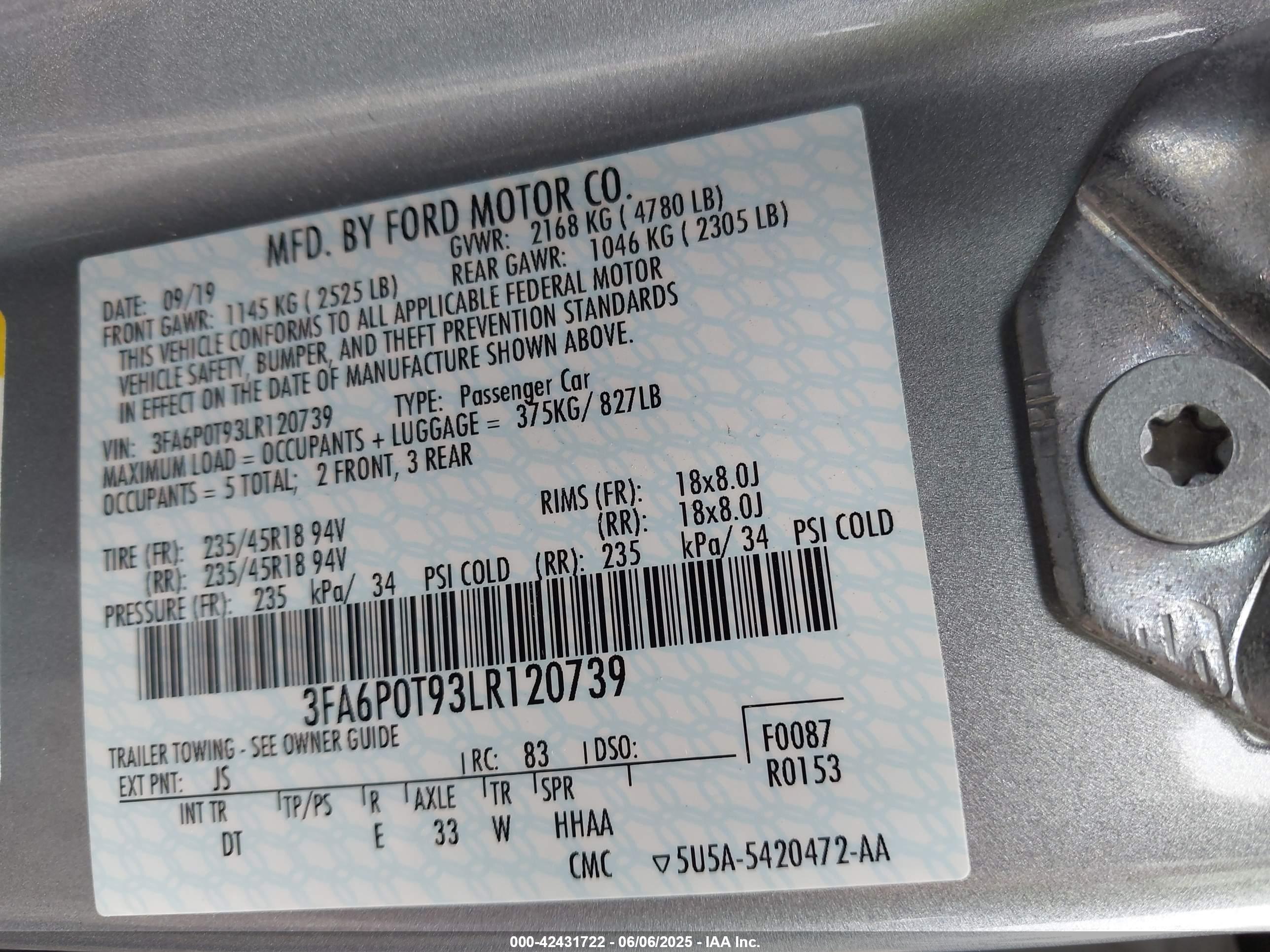 FORD FUSION image 9