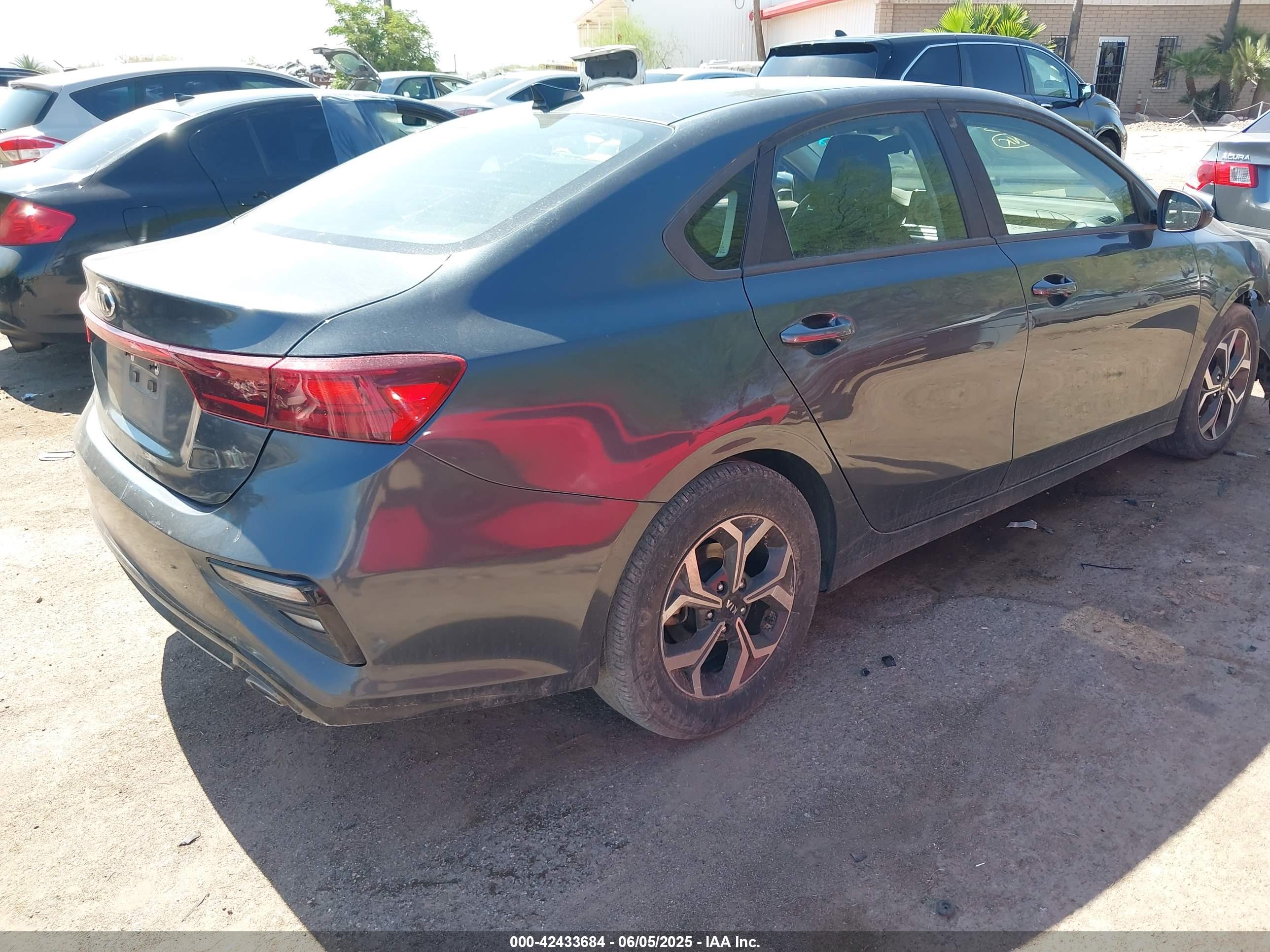 KIA FORTE image 4