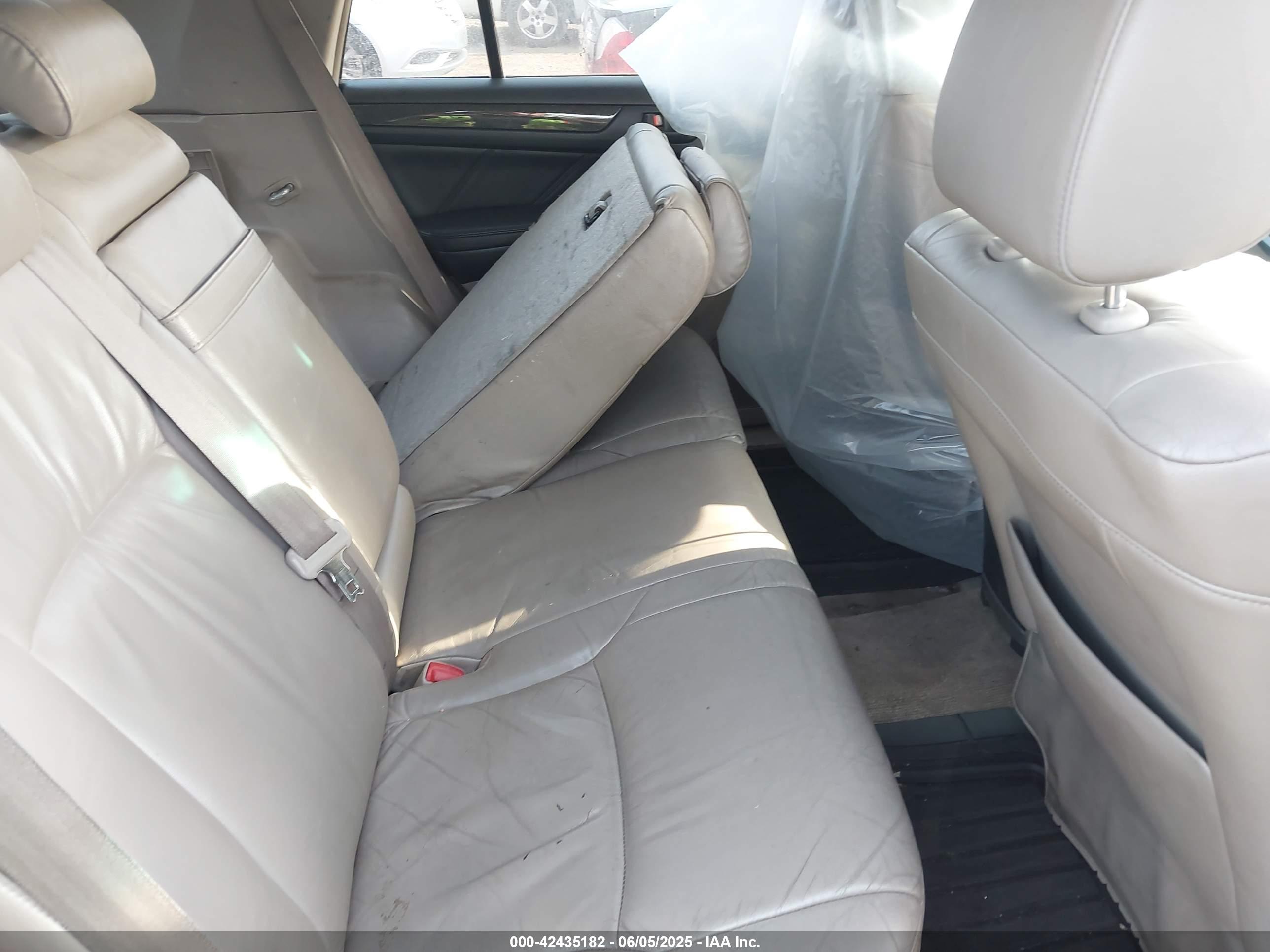 TOYOTA 4RUNNER image 8