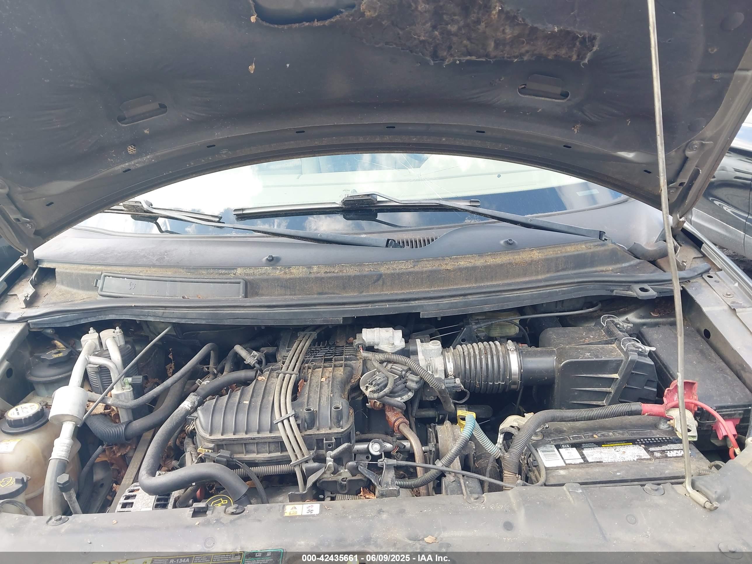 FORD FREESTAR image 10