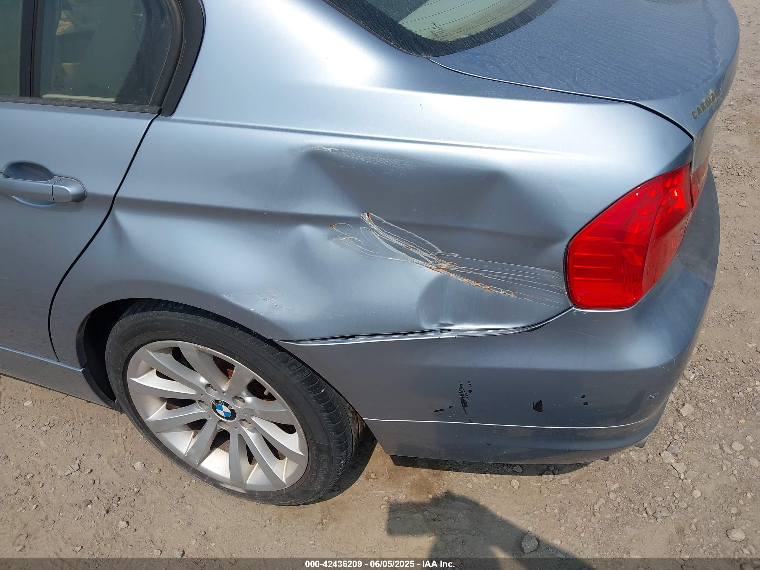 BMW 328I image 6