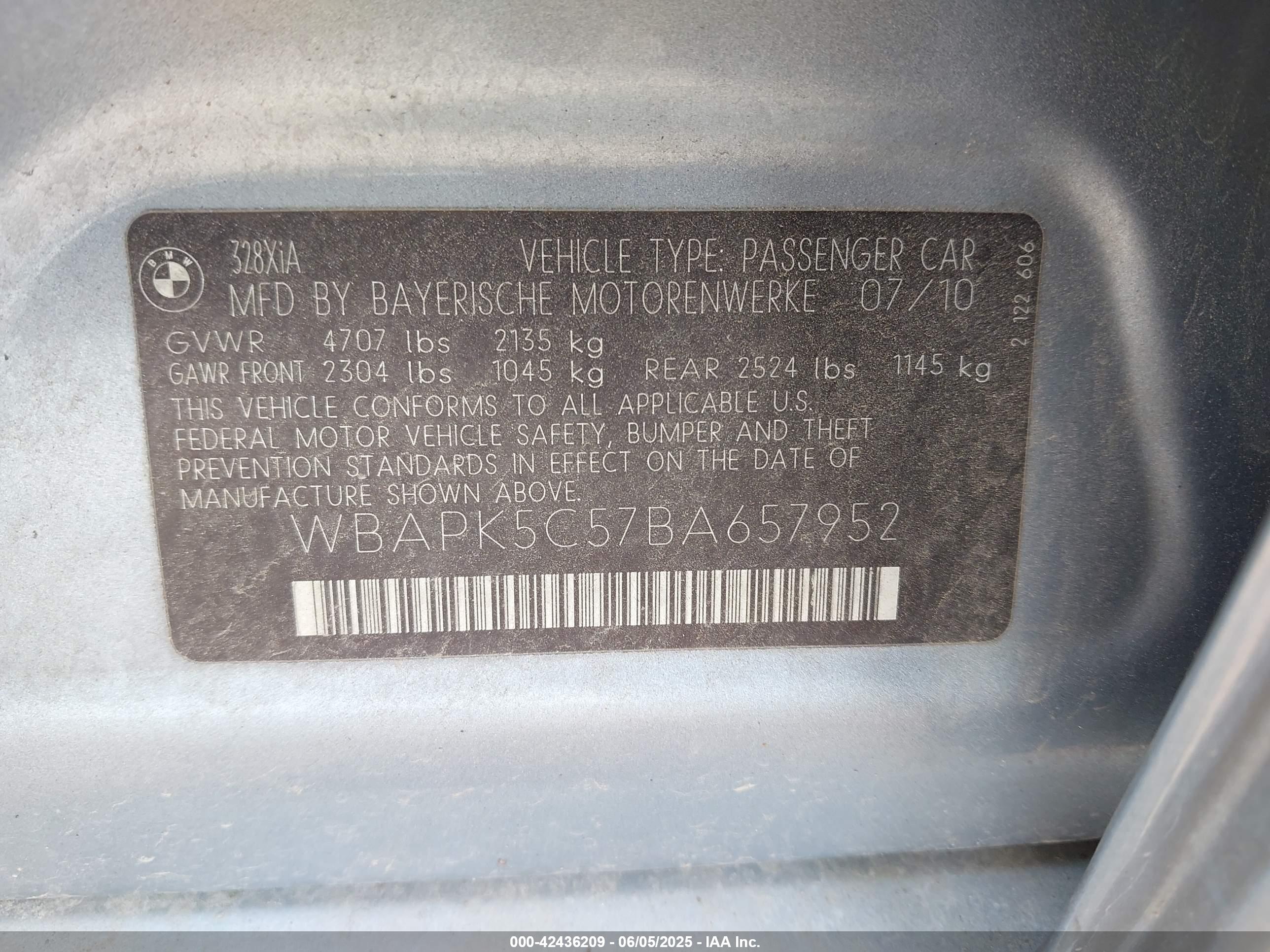 BMW 328I image 9