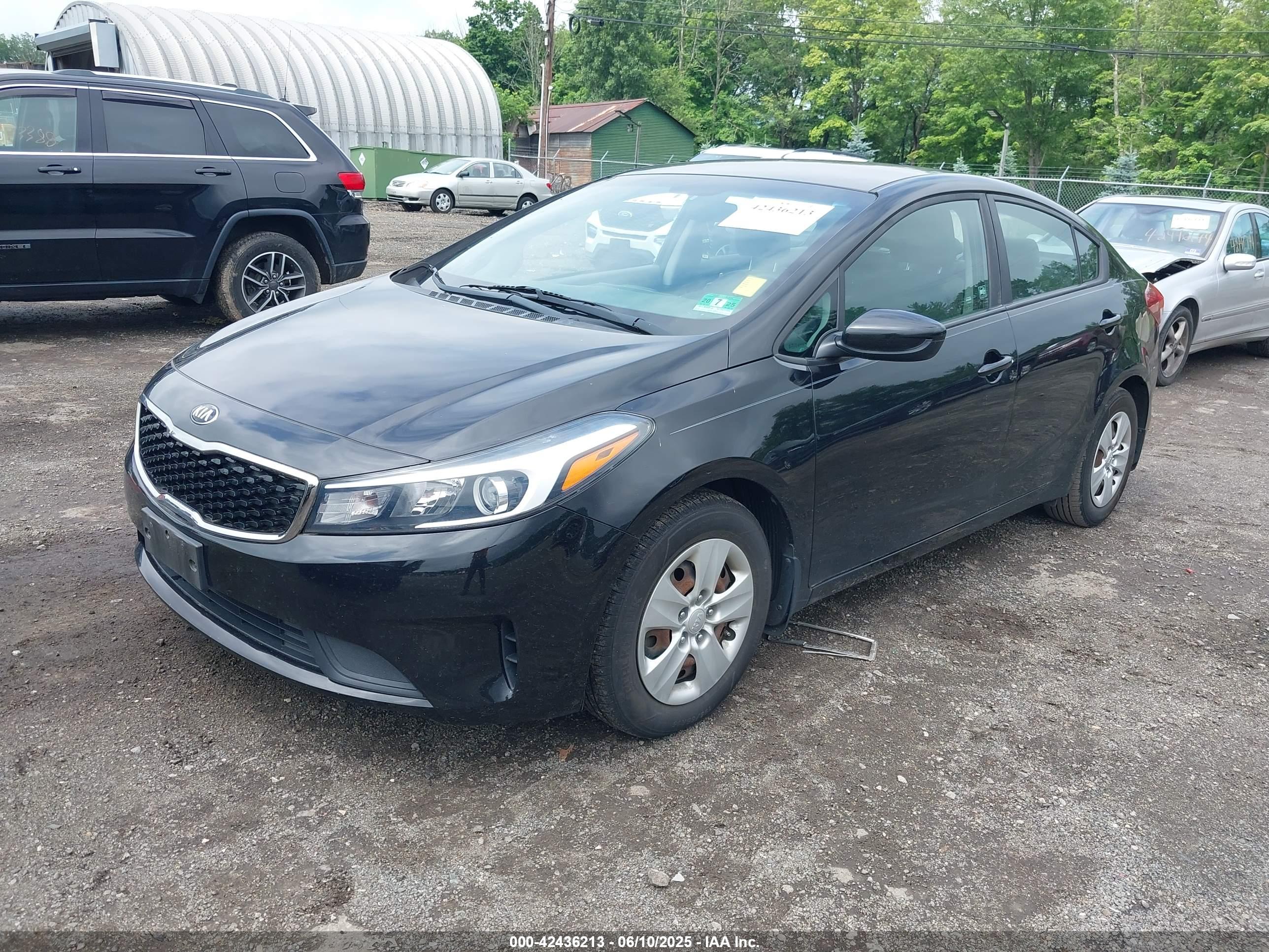 KIA FORTE image 2
