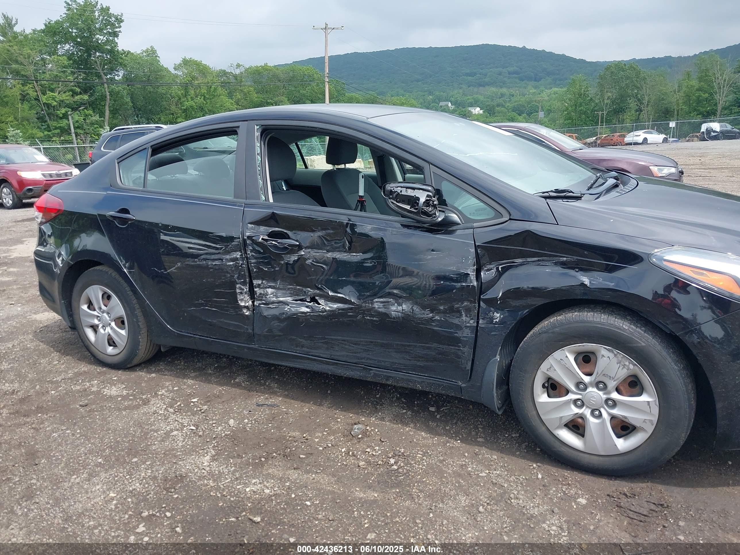 KIA FORTE image 6
