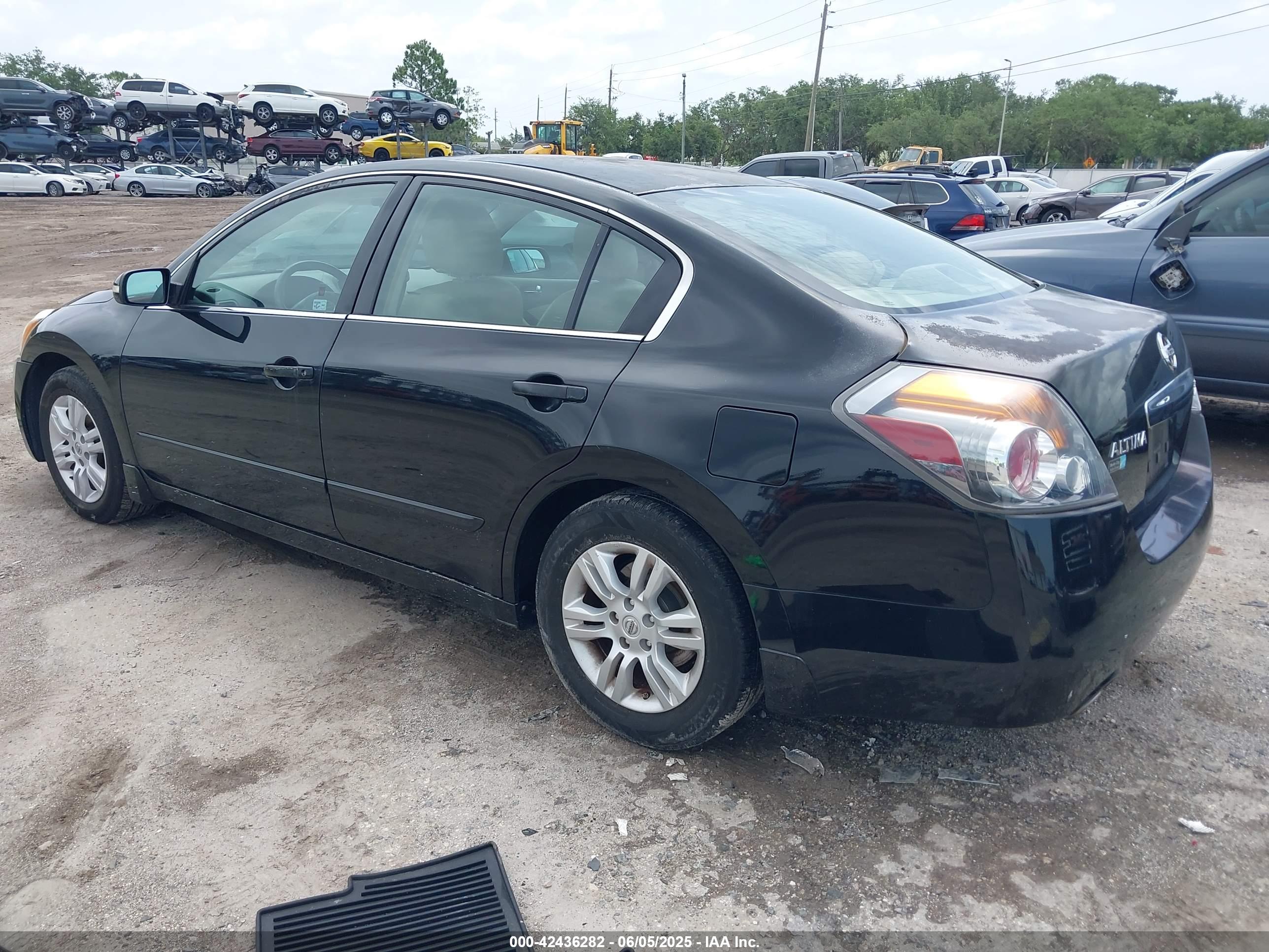 NISSAN ALTIMA image 3
