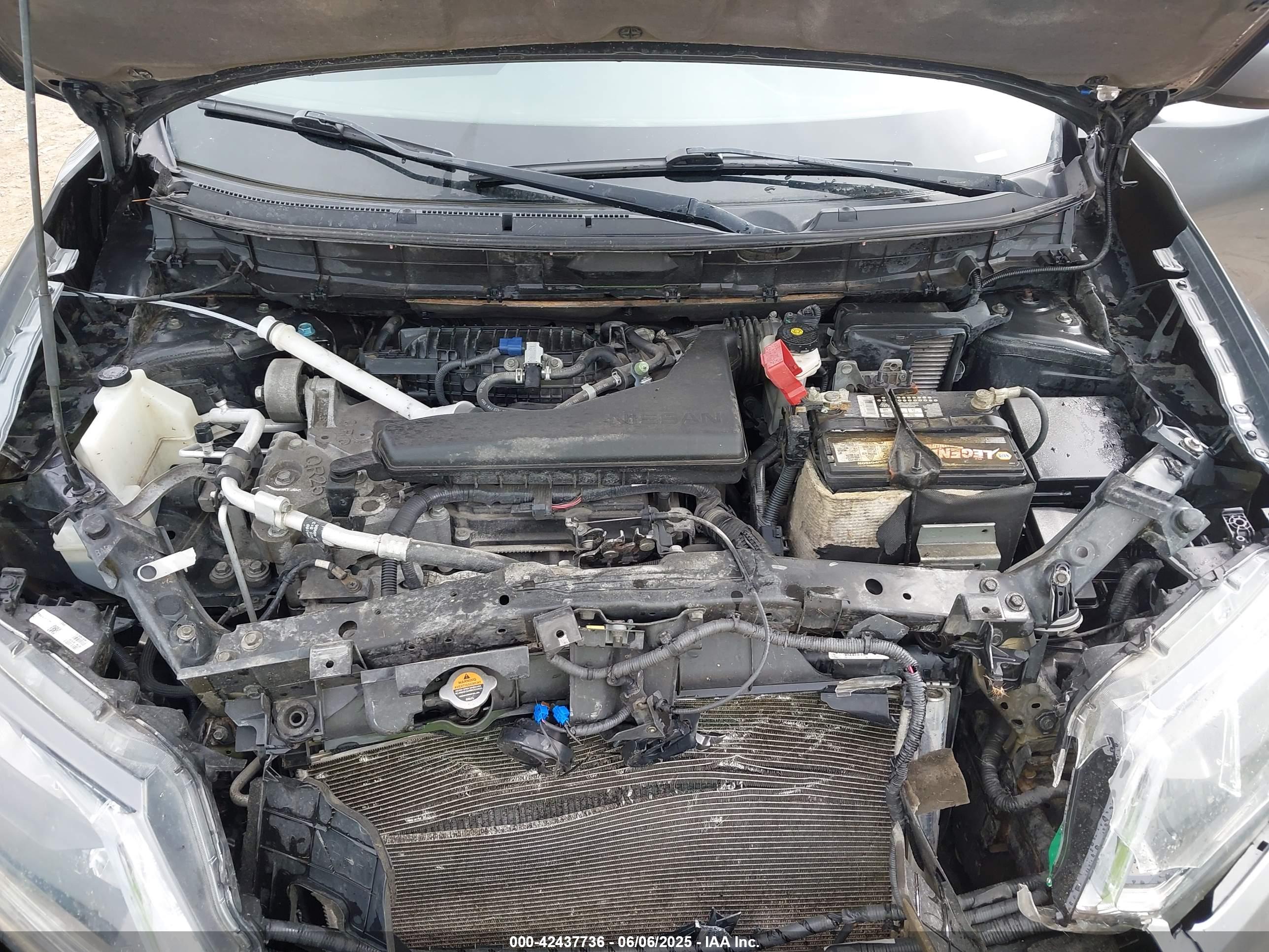 NISSAN ROGUE image 10
