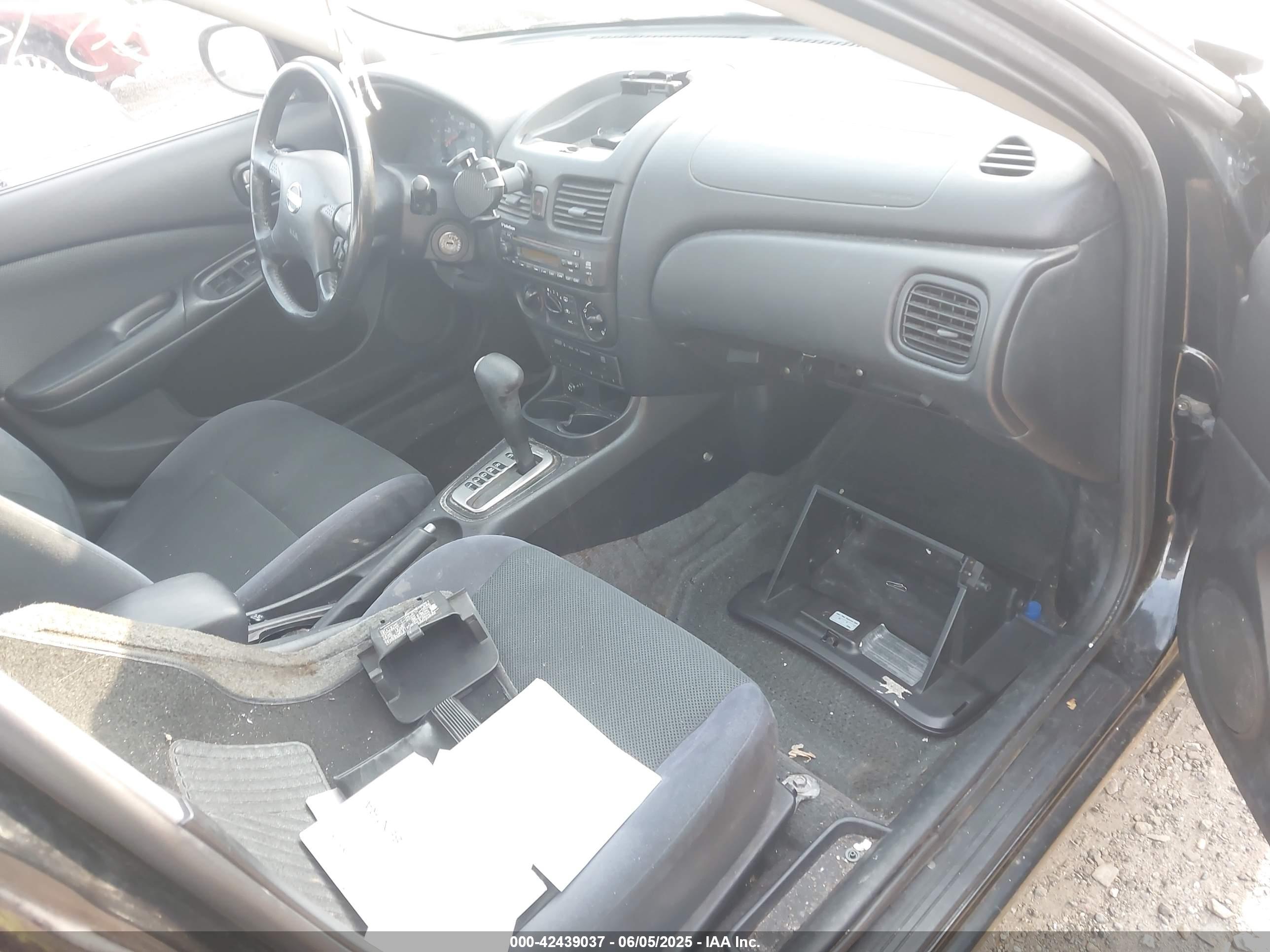 NISSAN SENTRA image 5