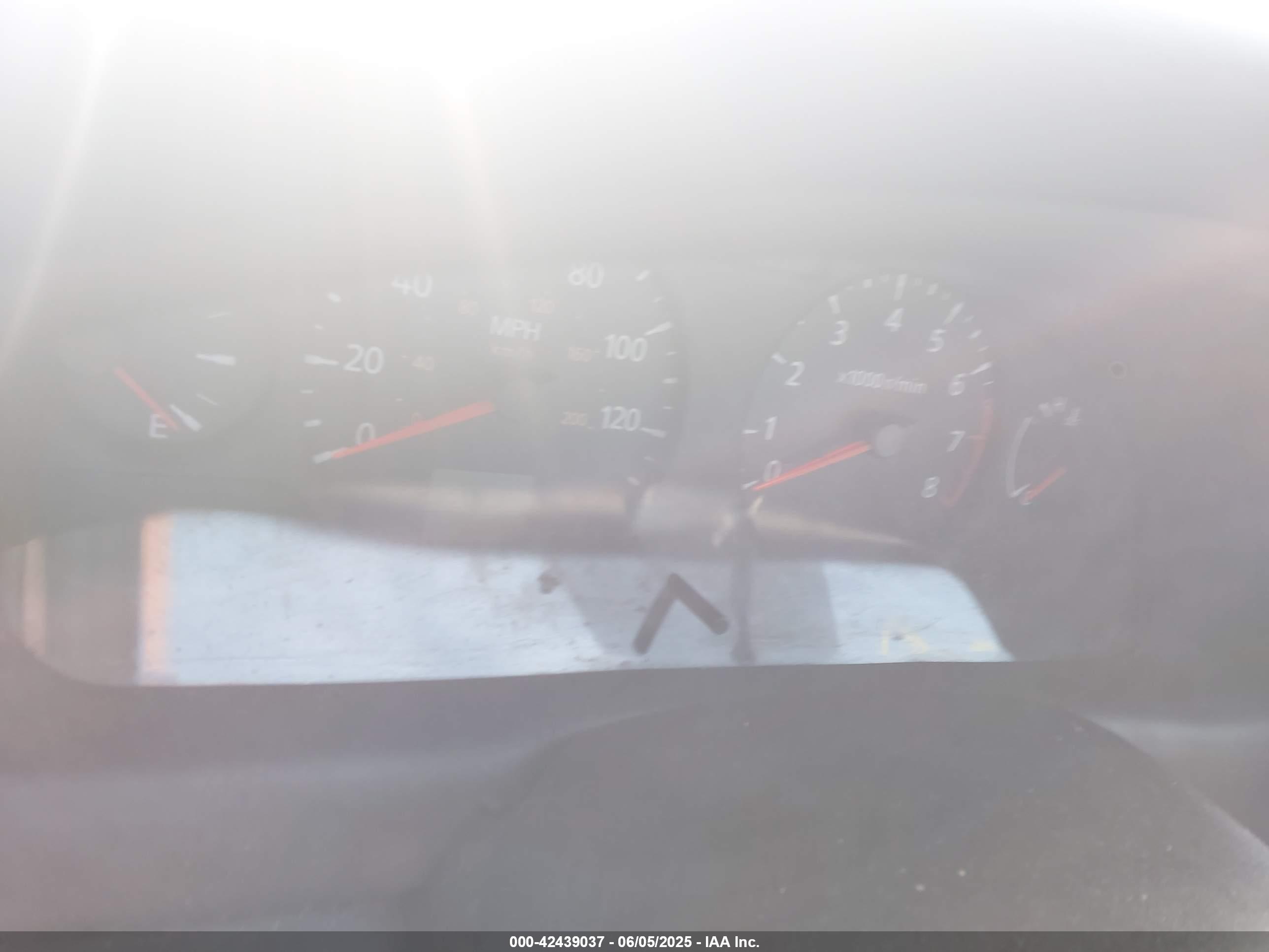 NISSAN SENTRA image 7