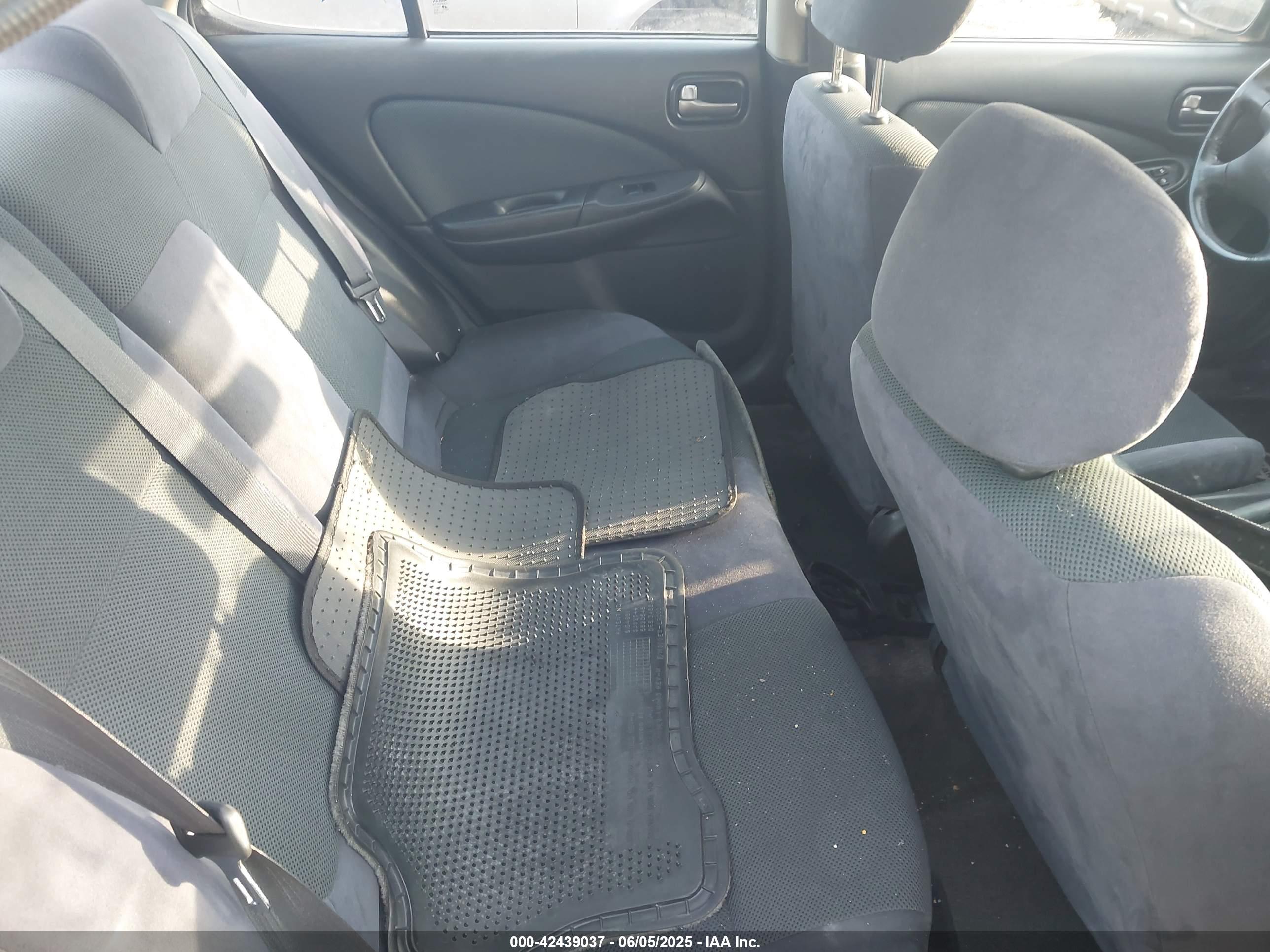 NISSAN SENTRA image 8