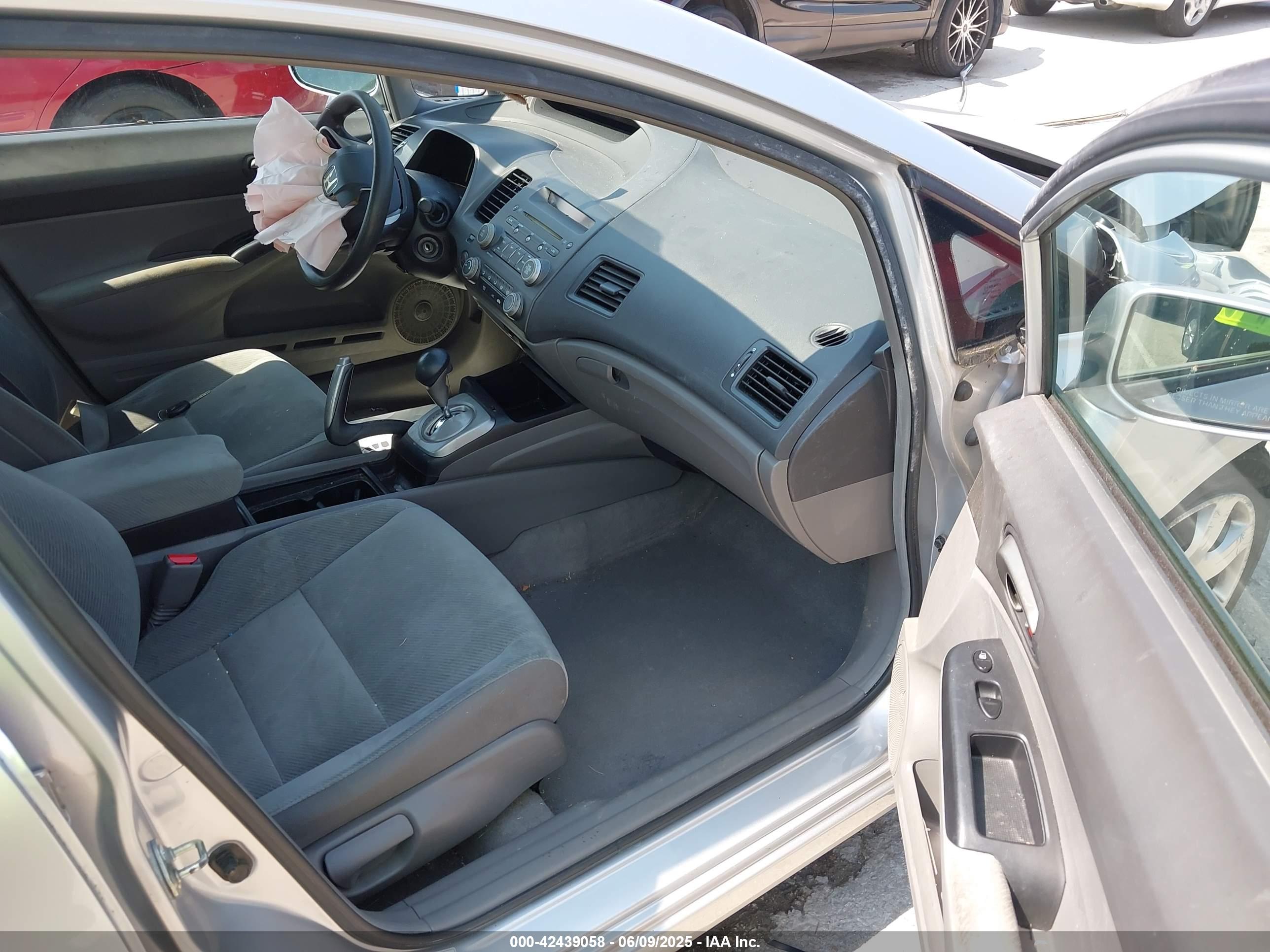 HONDA CIVIC image 5