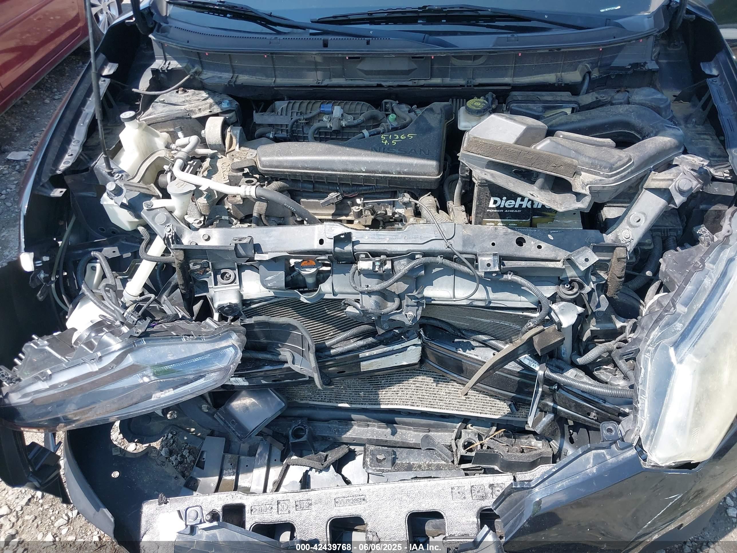 NISSAN ROGUE image 10