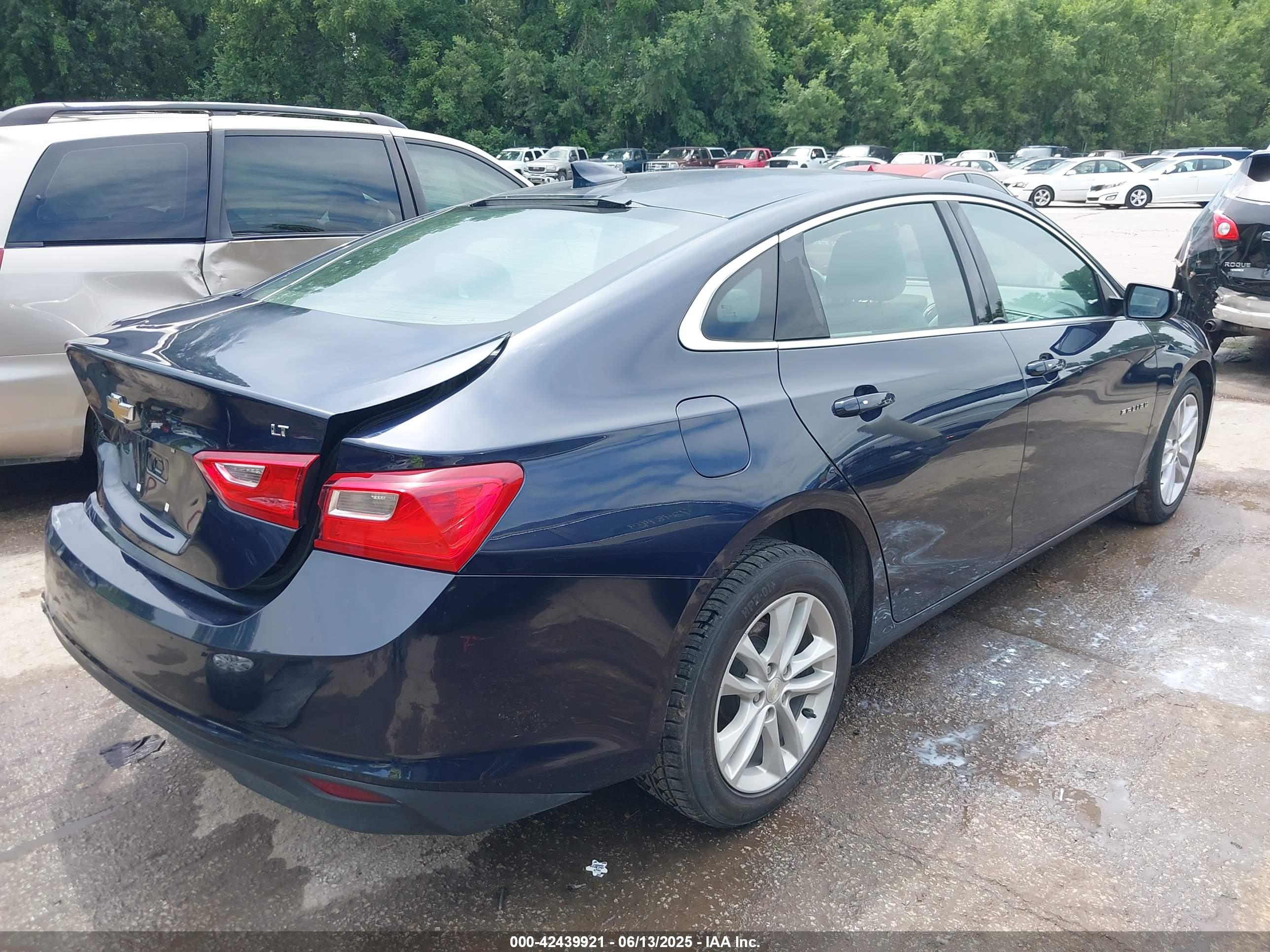 CHEVROLET MALIBU image 4