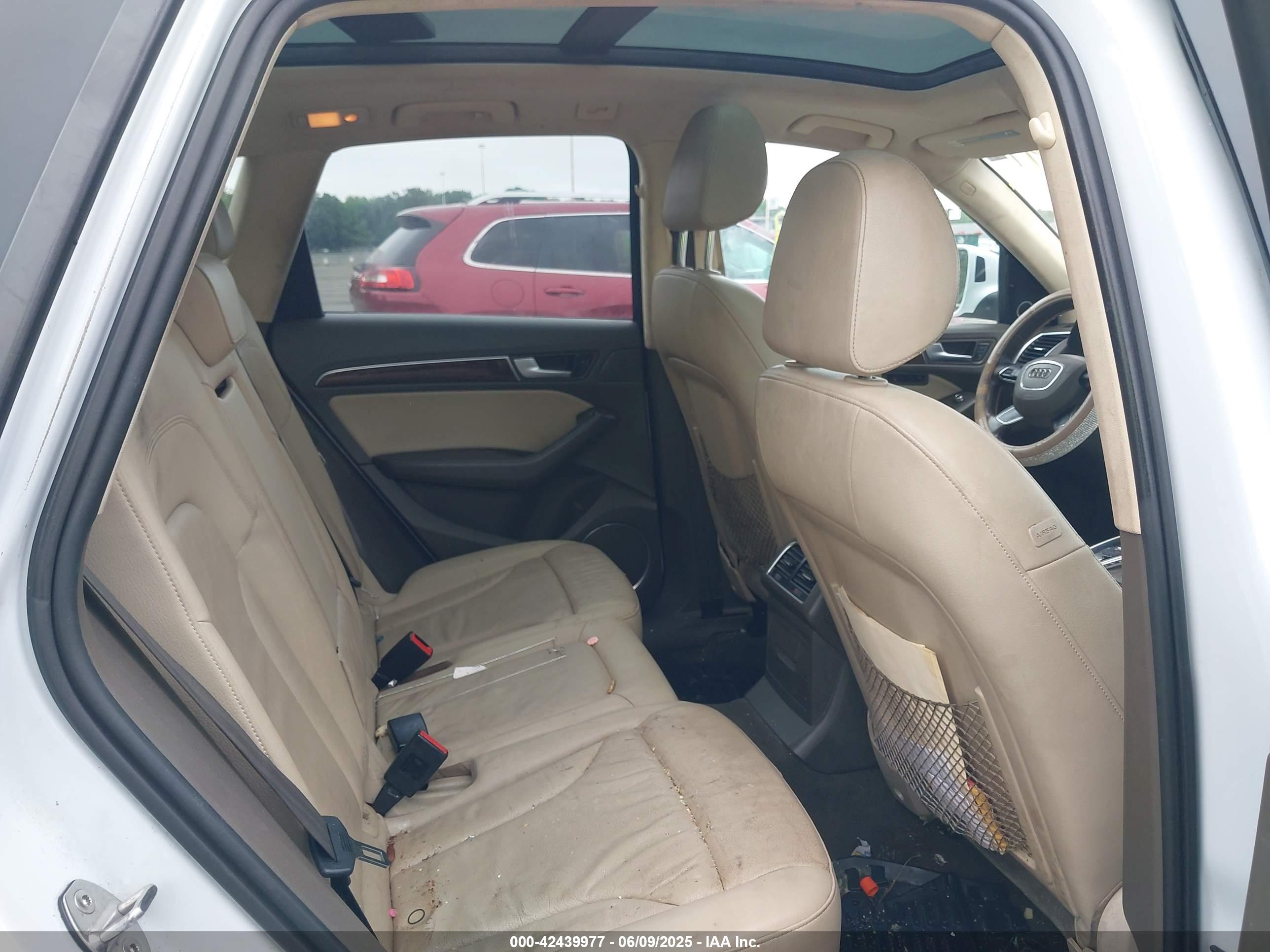 AUDI Q5 image 8