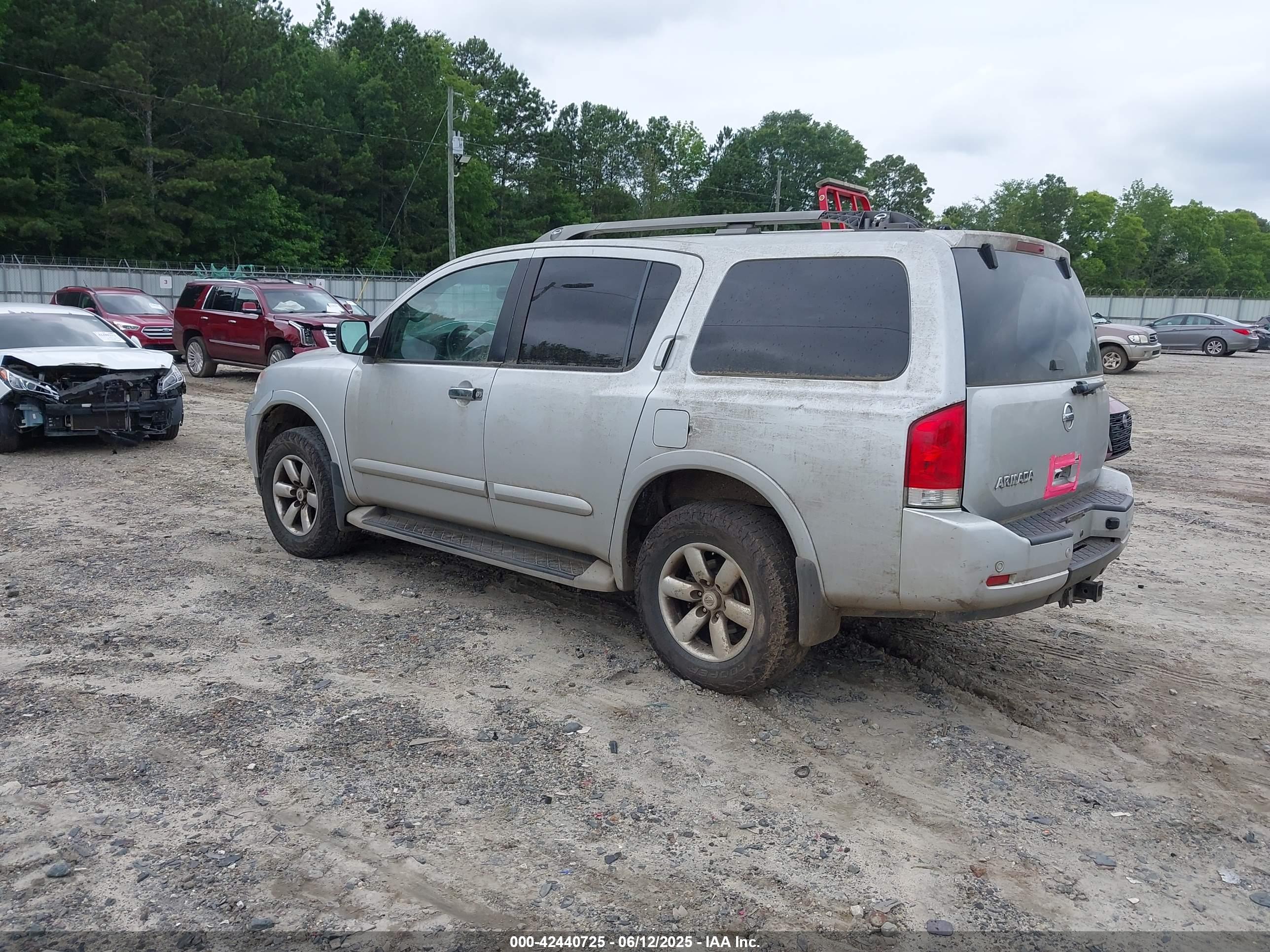NISSAN ARMADA image 3